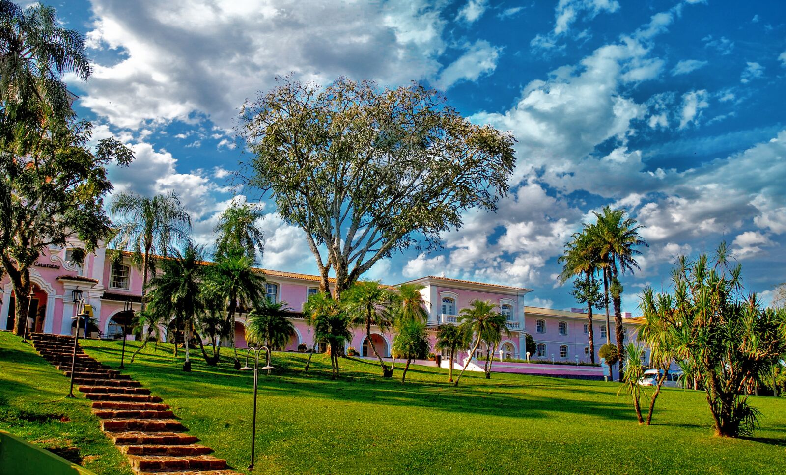 Nikon D60 sample photo. Hotel, vacation, sky photography