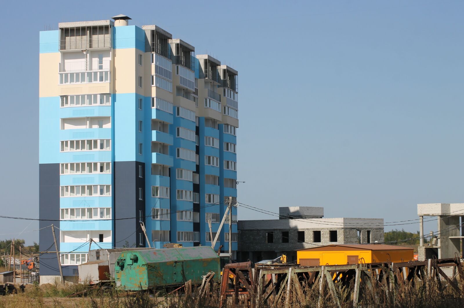 Canon EOS 1100D (EOS Rebel T3 / EOS Kiss X50) sample photo. Bryansk, construction, house photography