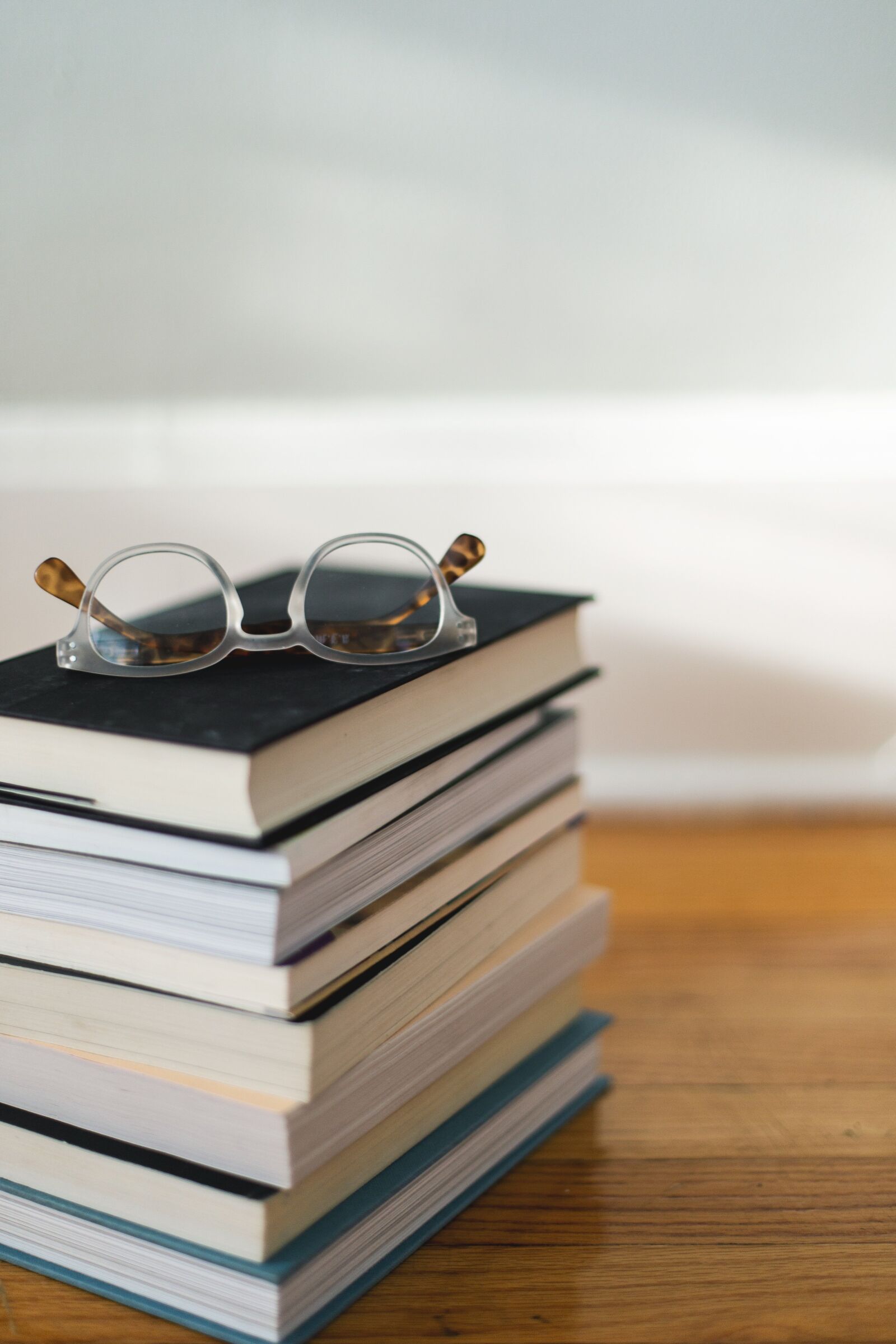 Canon EOS 6D + Canon EF 50mm F1.4 USM sample photo. Books, reading, glasses photography