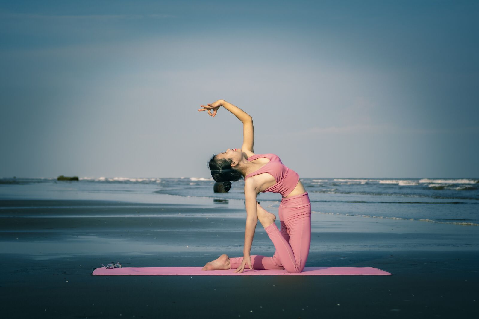Nikon D7100 sample photo. Yoga, girl, beautiful photography