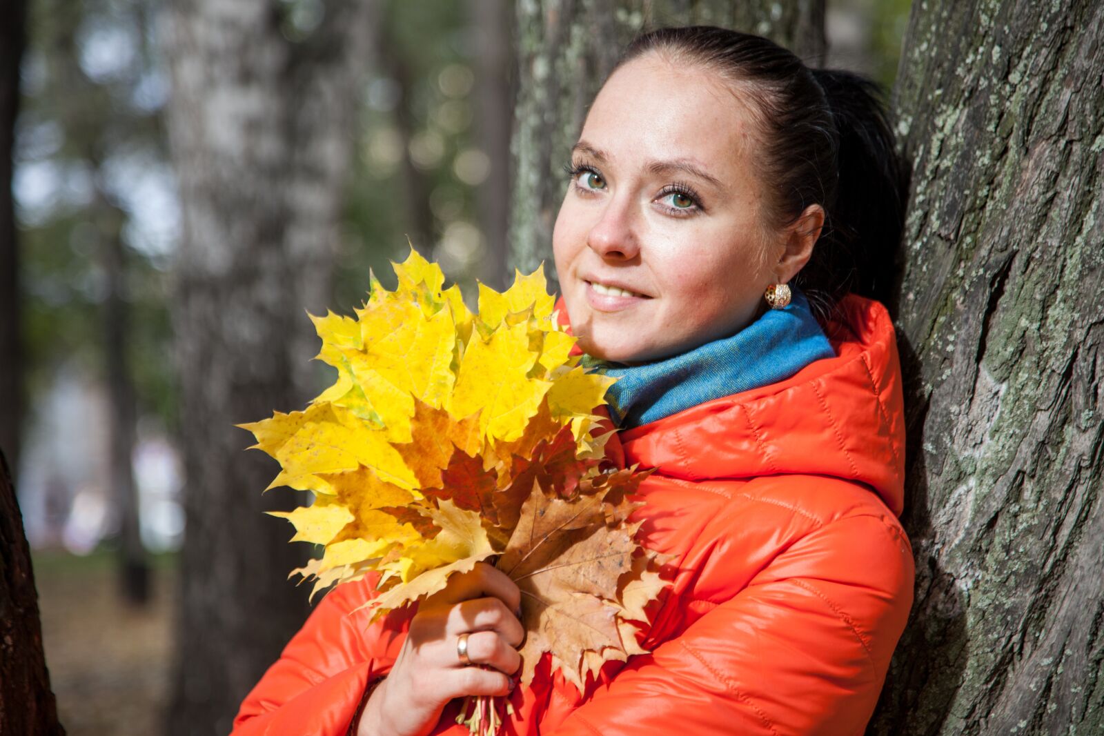 Canon EOS 5D Mark II sample photo. Girl, leaves, maple photography