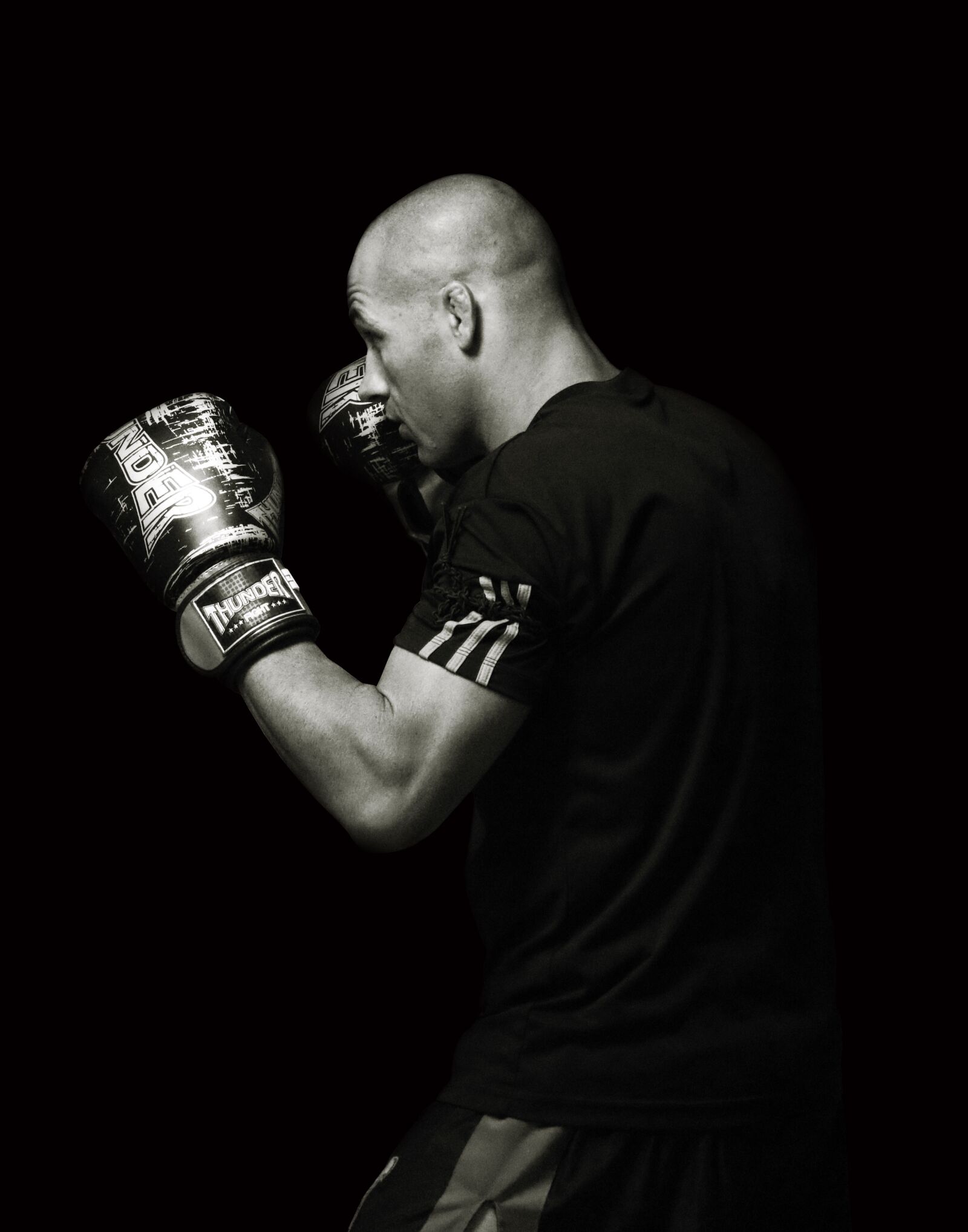 Canon EOS 750D (EOS Rebel T6i / EOS Kiss X8i) sample photo. Sport, fighter, thai photography