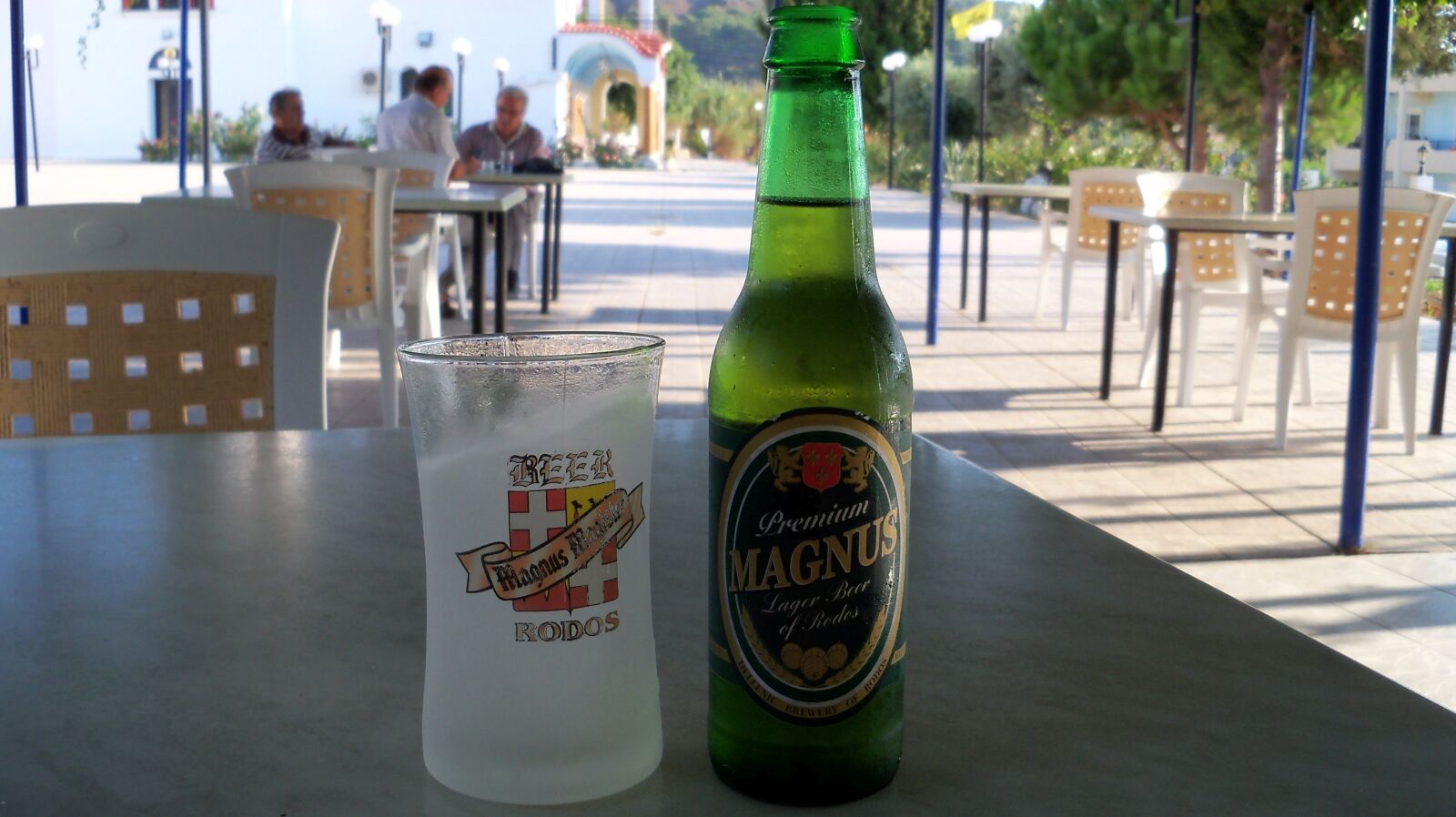 Kodak EasyShare Z915 sample photo. Beer greek, rhodes, bar photography