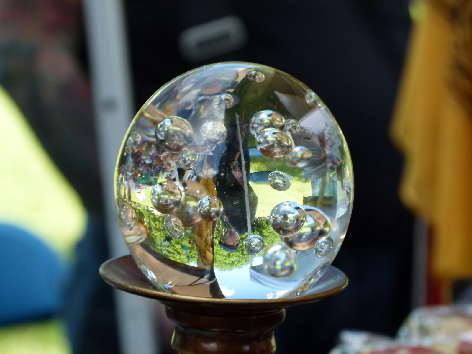 Panasonic Lumix DMC-FZ100 sample photo. Glass sphere, crystal, ball photography