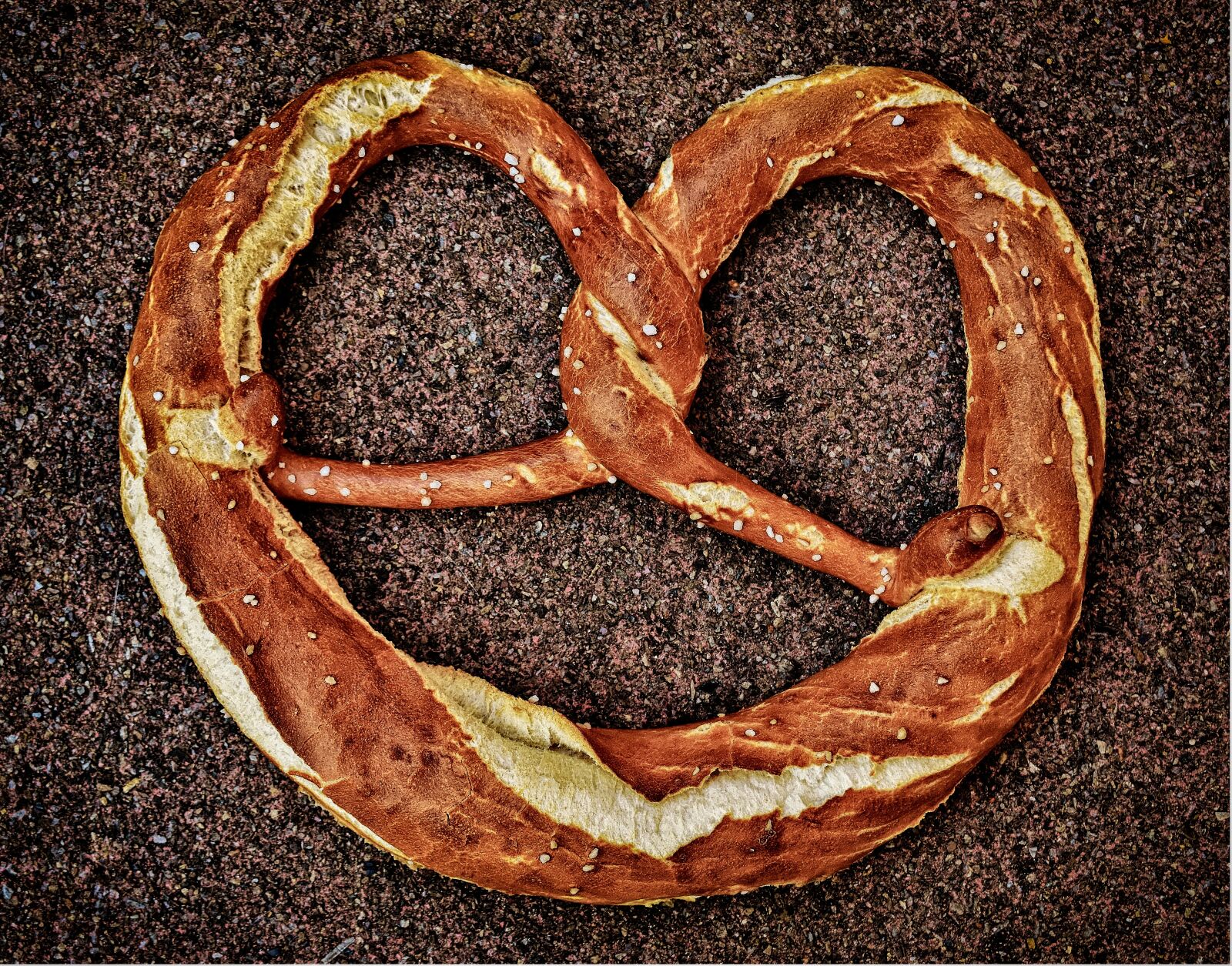 Nikon D7200 sample photo. Pretzel, salt, pretzels photography