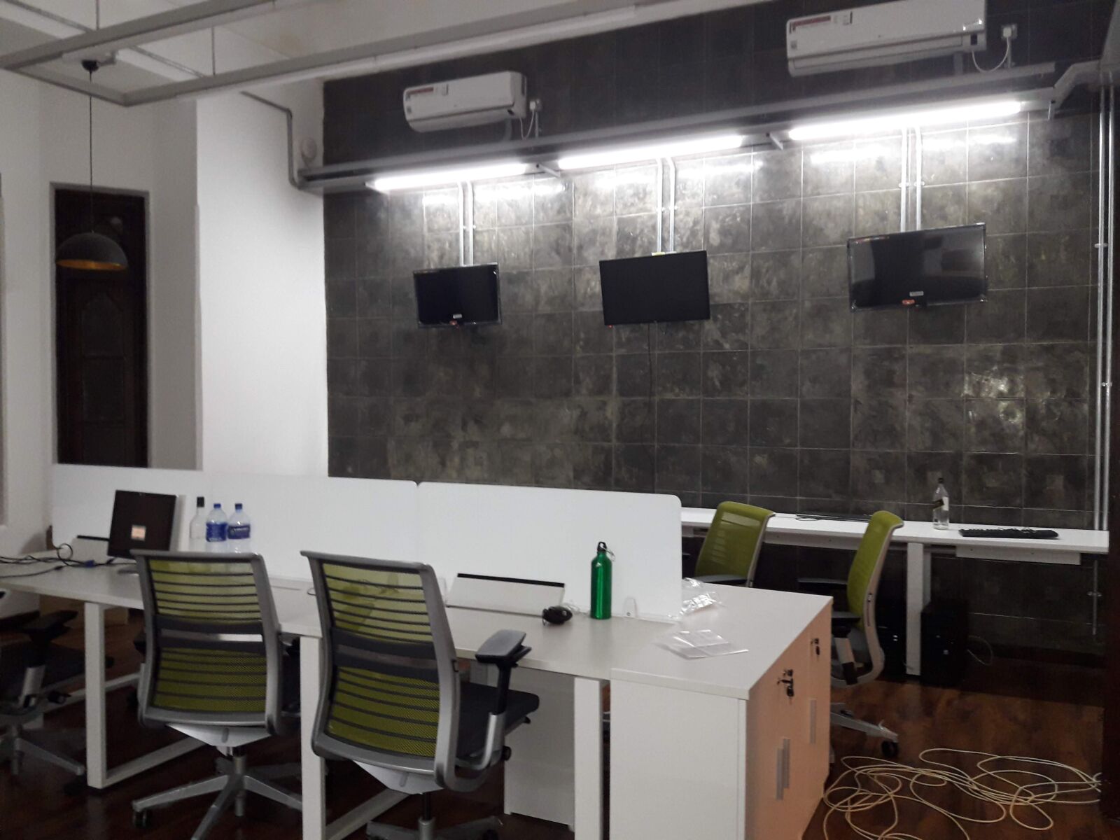 Samsung Galaxy J7 Neo sample photo. Office the chair, the photography