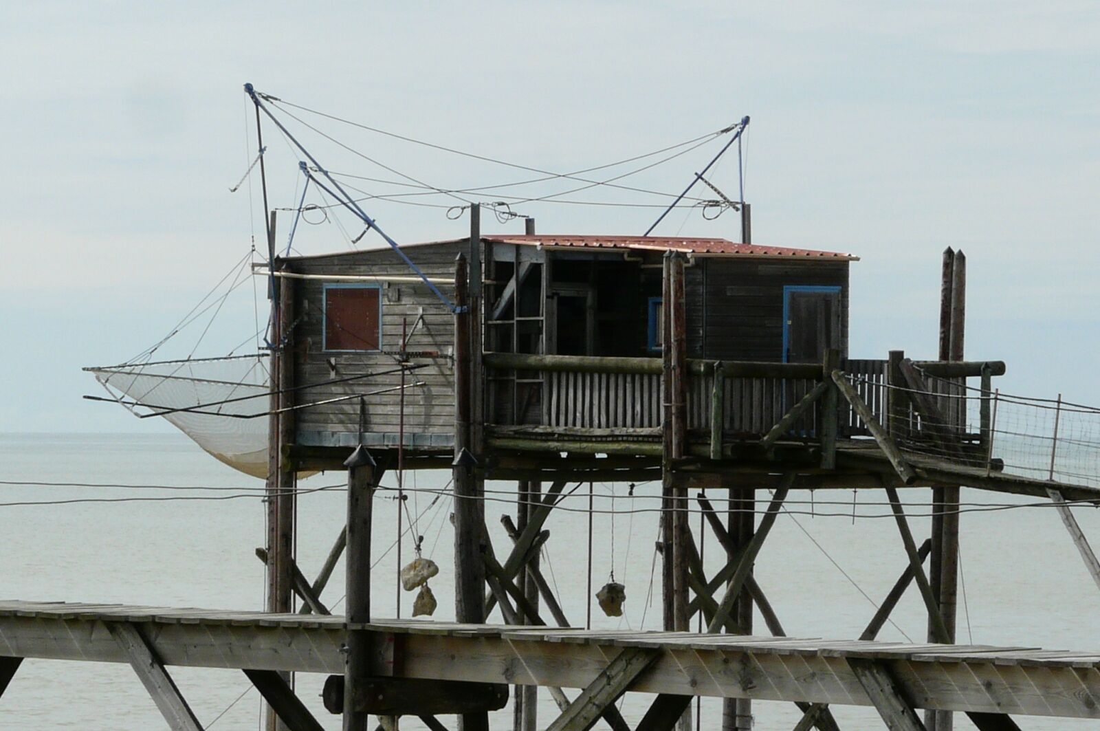 Panasonic DMC-FZ18 sample photo. Fisherman's hut, pile construction photography