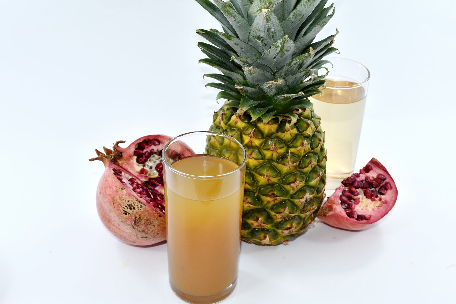 Nikon D5500 sample photo. Fruit juice, pineapple, juice photography