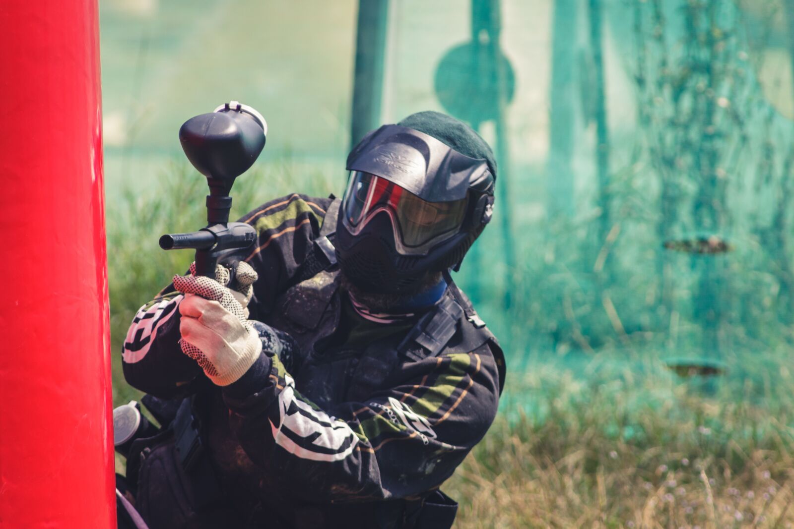 Canon EOS 7D + Canon EF 100-300mm F4.5-5.6 USM sample photo. Paintball, marker, weapon photography