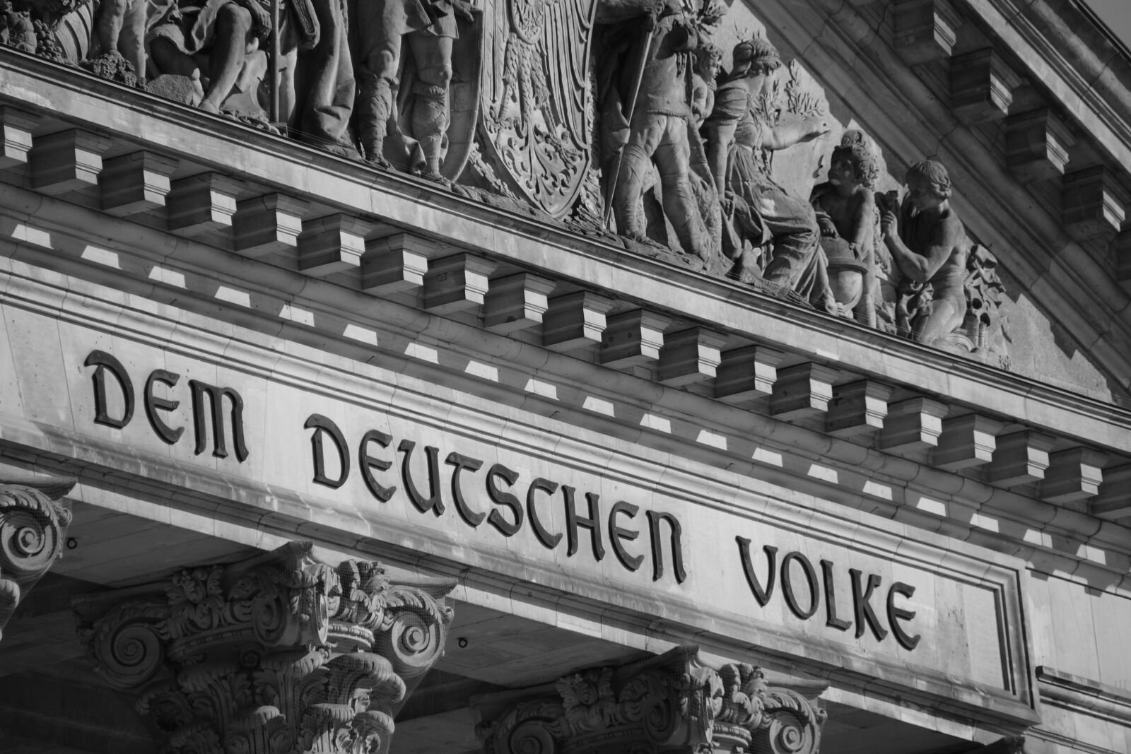 Sony SLT-A77 sample photo. Bundestag, volke, deutschland photography