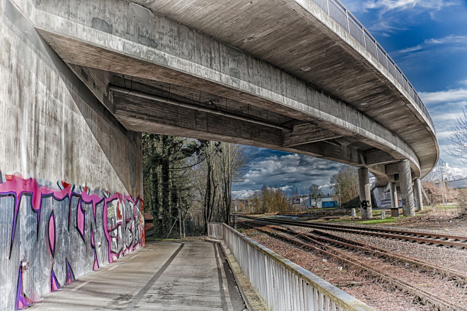 Canon EOS 700D (EOS Rebel T5i / EOS Kiss X7i) sample photo. Transport system, railway line photography