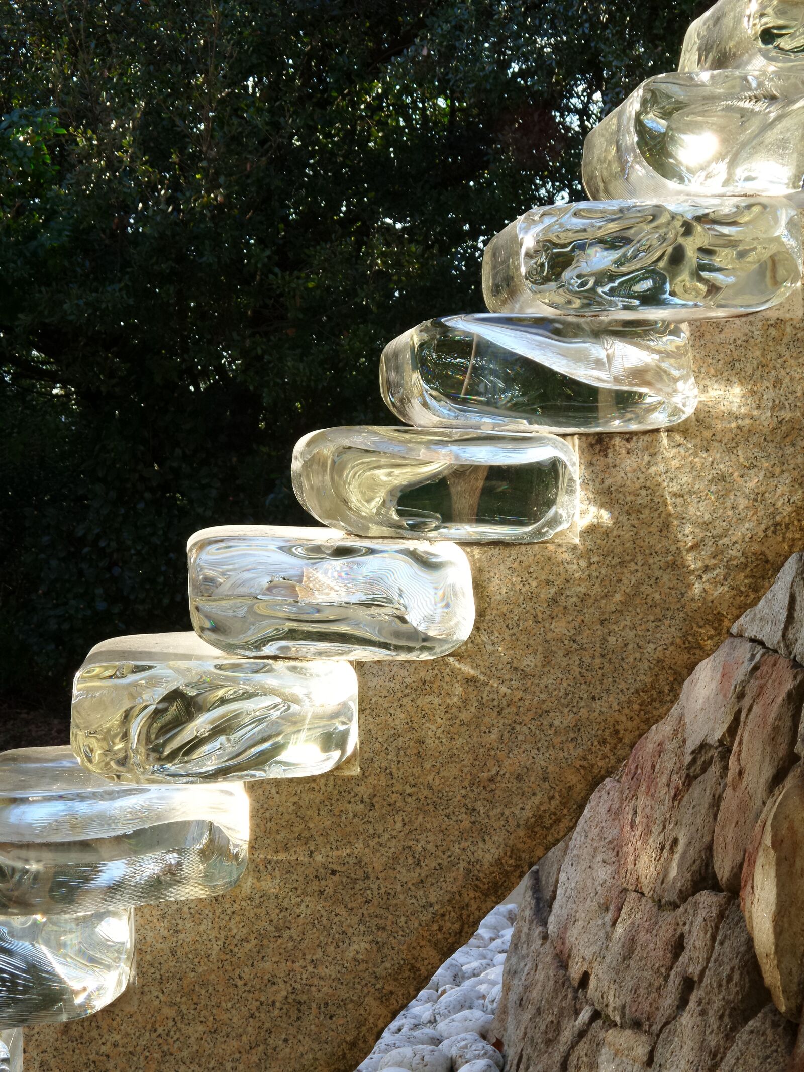 Samsung Galaxy K Zoom sample photo. Stares, glass, ice photography