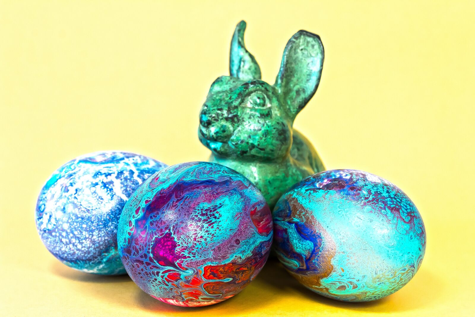 Canon EOS 1300D (EOS Rebel T6 / EOS Kiss X80) sample photo. Egg, colorful, easter eggs photography
