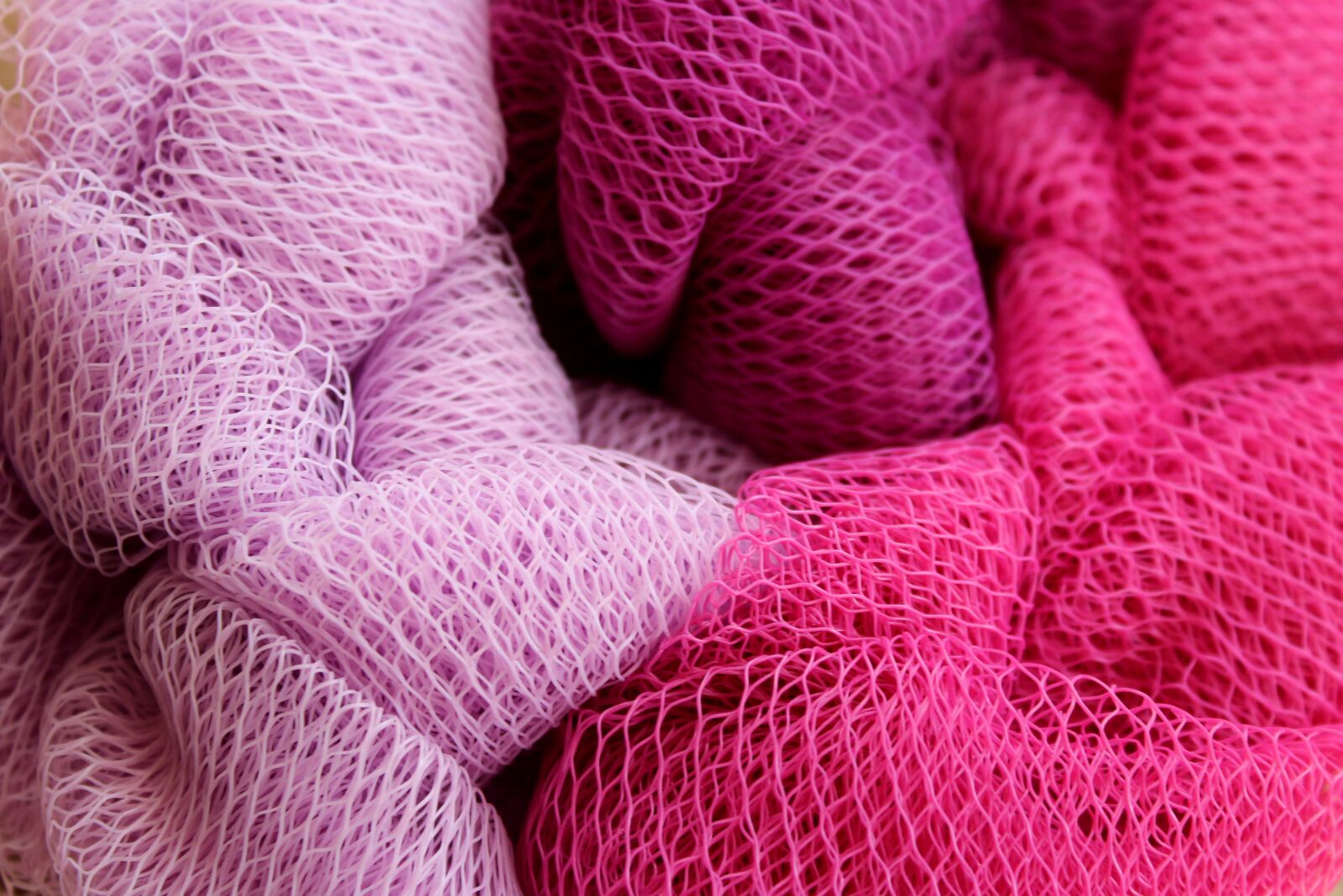 Canon EOS 1200D (EOS Rebel T5 / EOS Kiss X70 / EOS Hi) sample photo. Texture, braid, net photography