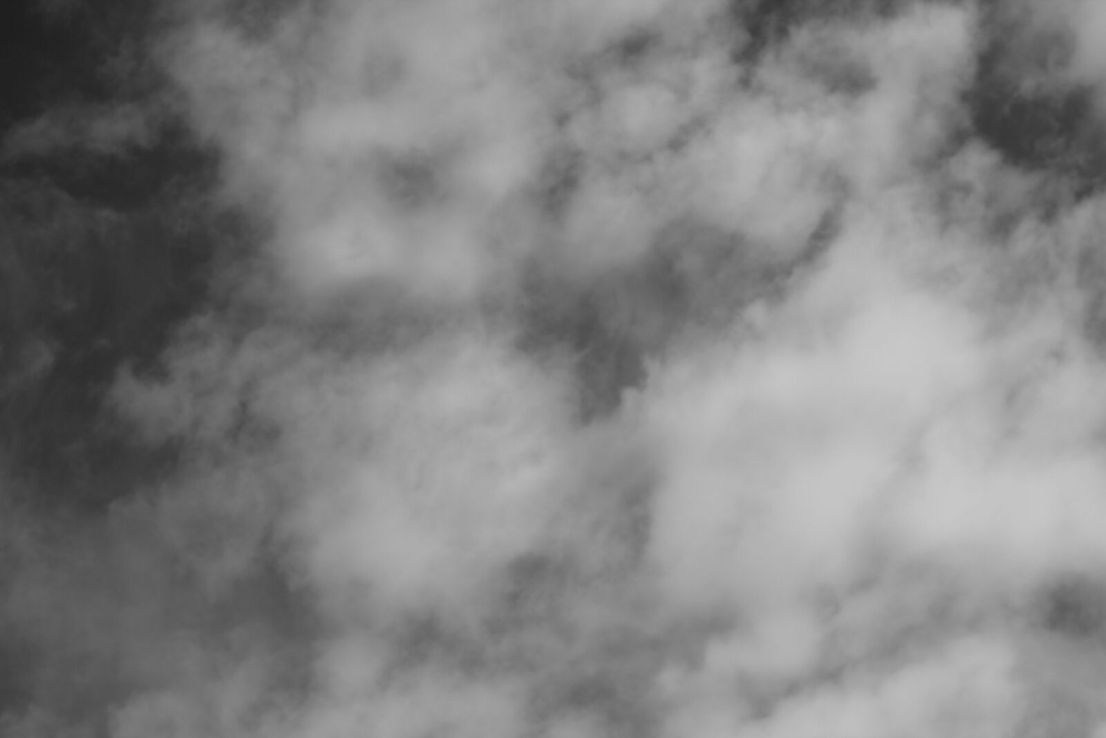 Canon EF 50mm F1.8 STM sample photo. Cloud, thick, atmospheric photography