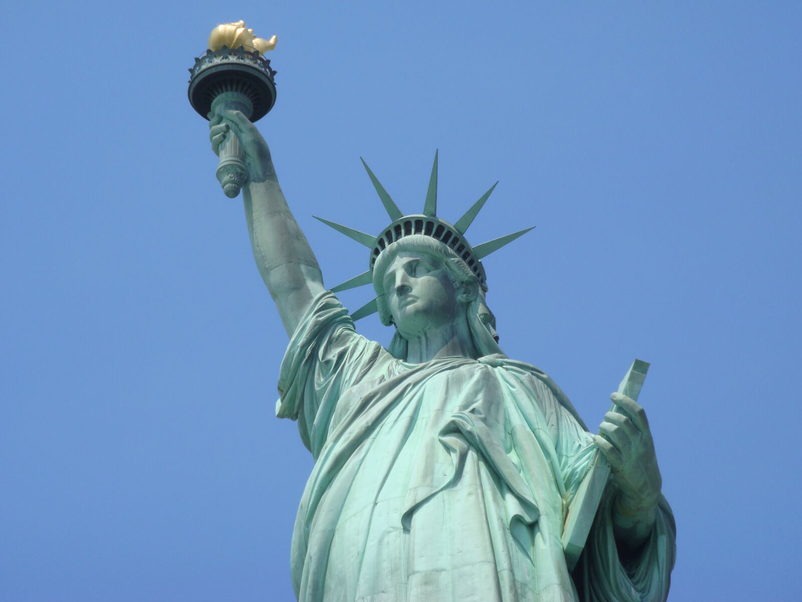 Sony DSC-T100 sample photo. Statue of liberty, new photography