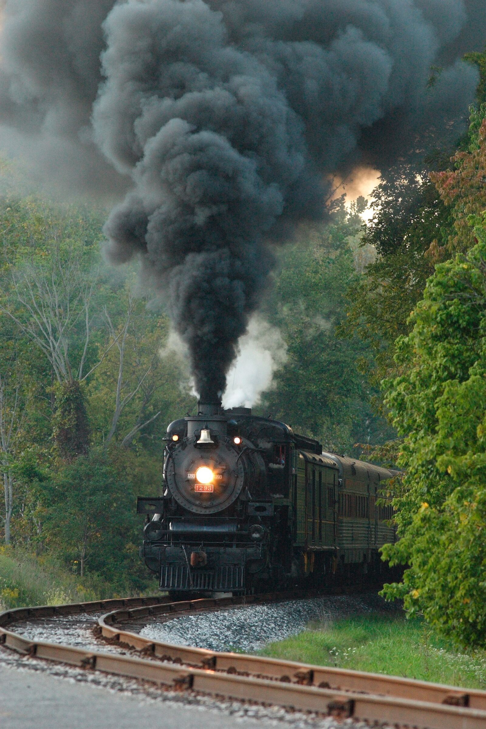 Canon EOS 10D sample photo. Steam locomotive, engine, railway photography