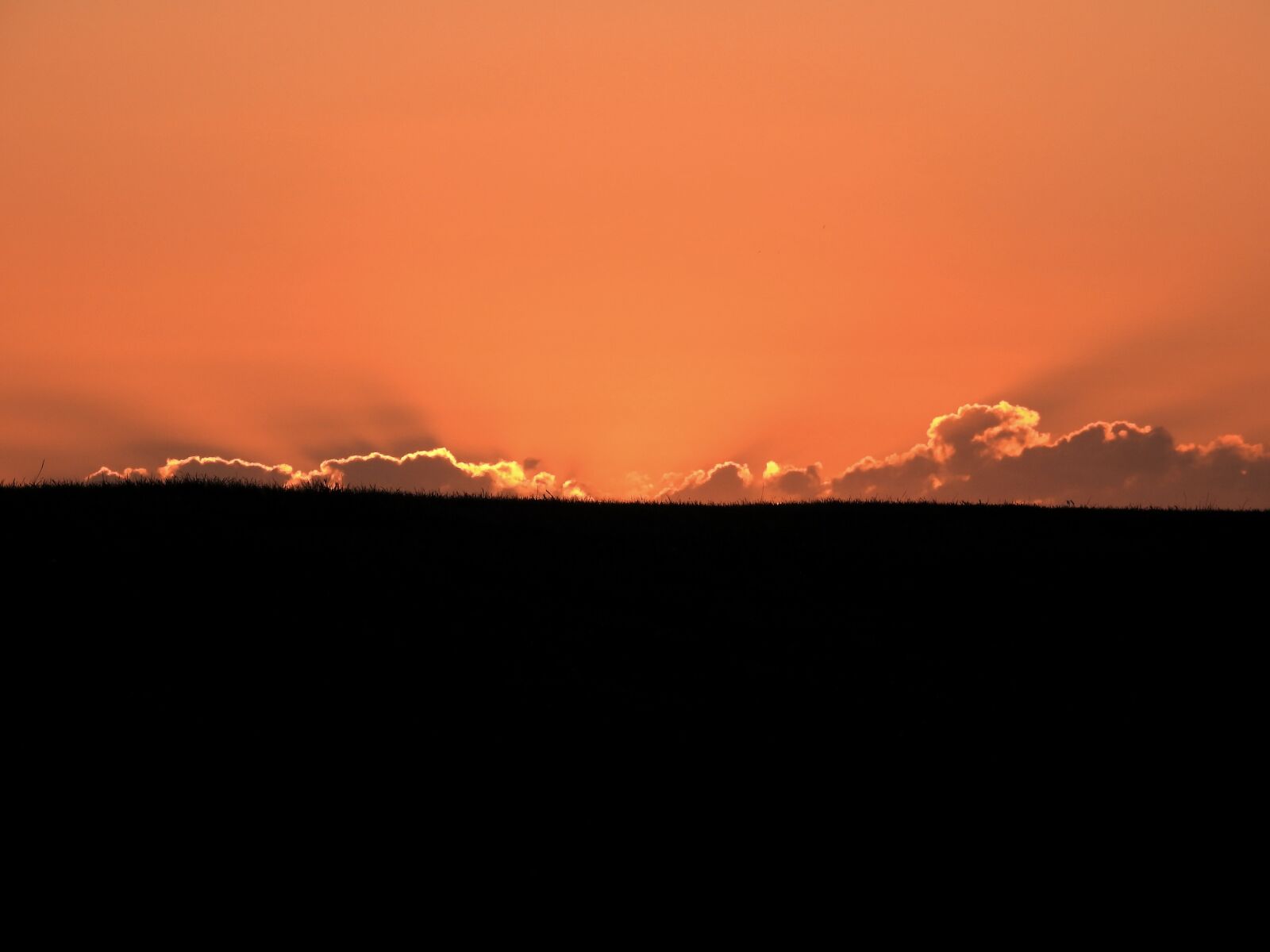 Nikon Coolpix P900 sample photo. Sunrise, sunset, north sea photography