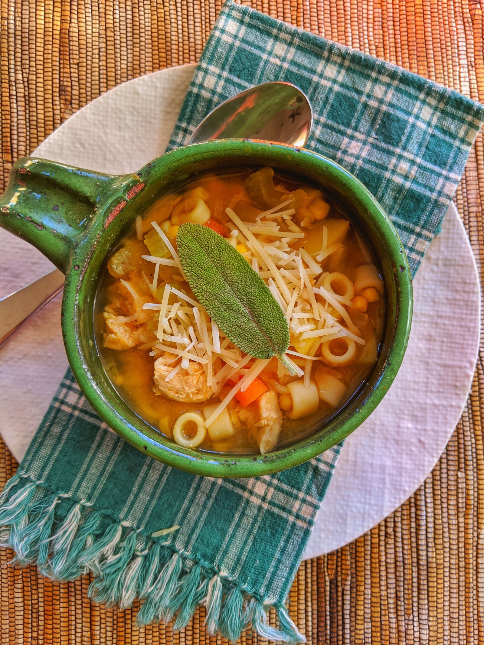 Google Pixel 3 XL sample photo. Chicken noodle soup, chicken photography