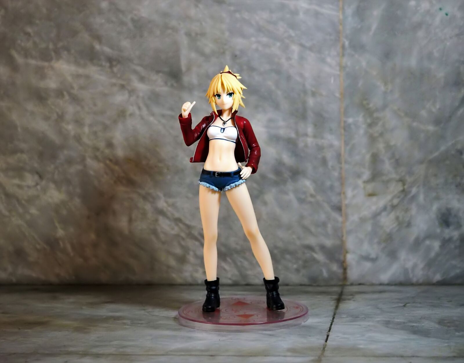 Olympus OM-D E-M1 sample photo. Red saber, red, saber photography