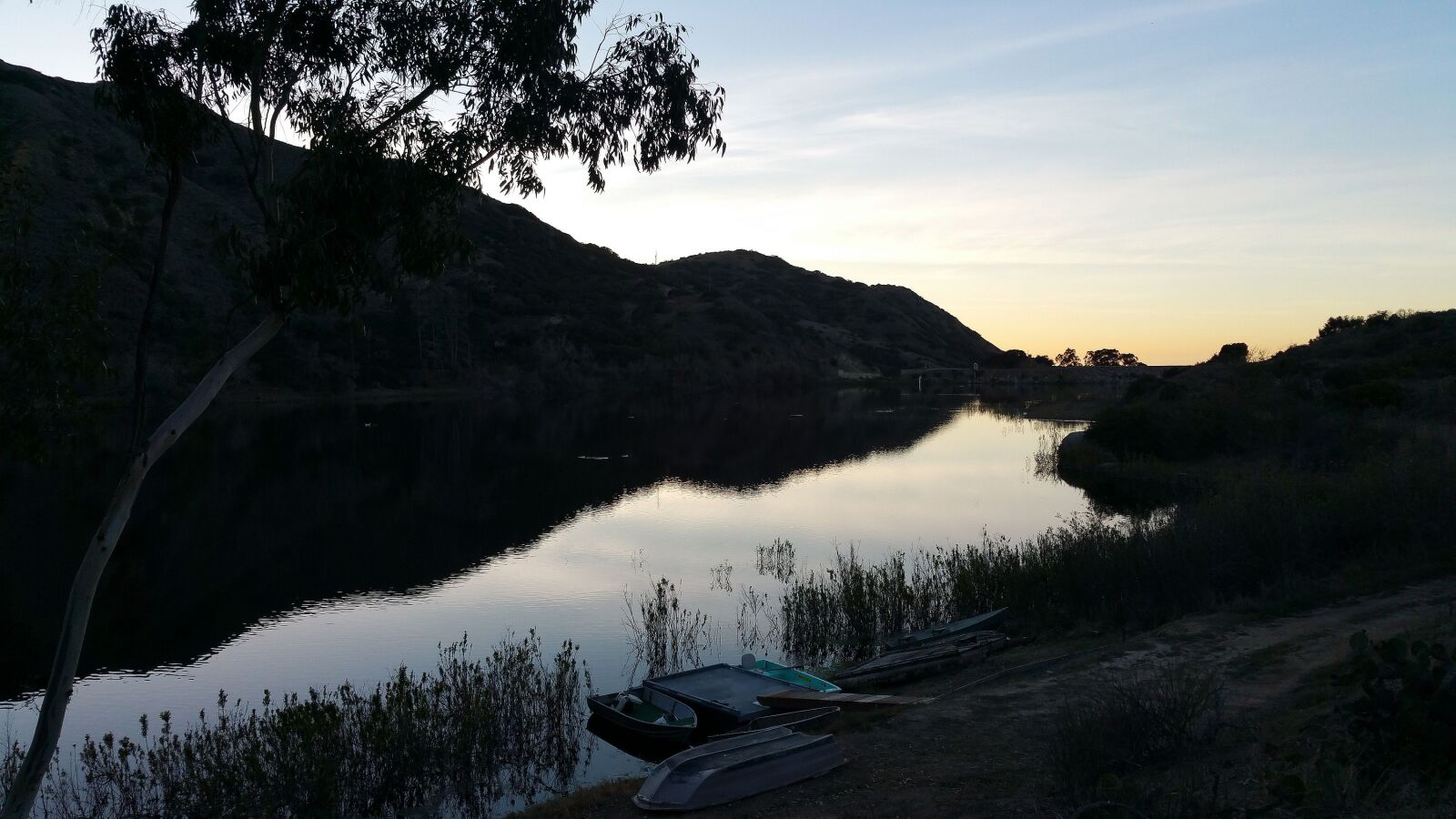 Samsung Galaxy Note4 sample photo. Thompson reservoir, catalina, california photography