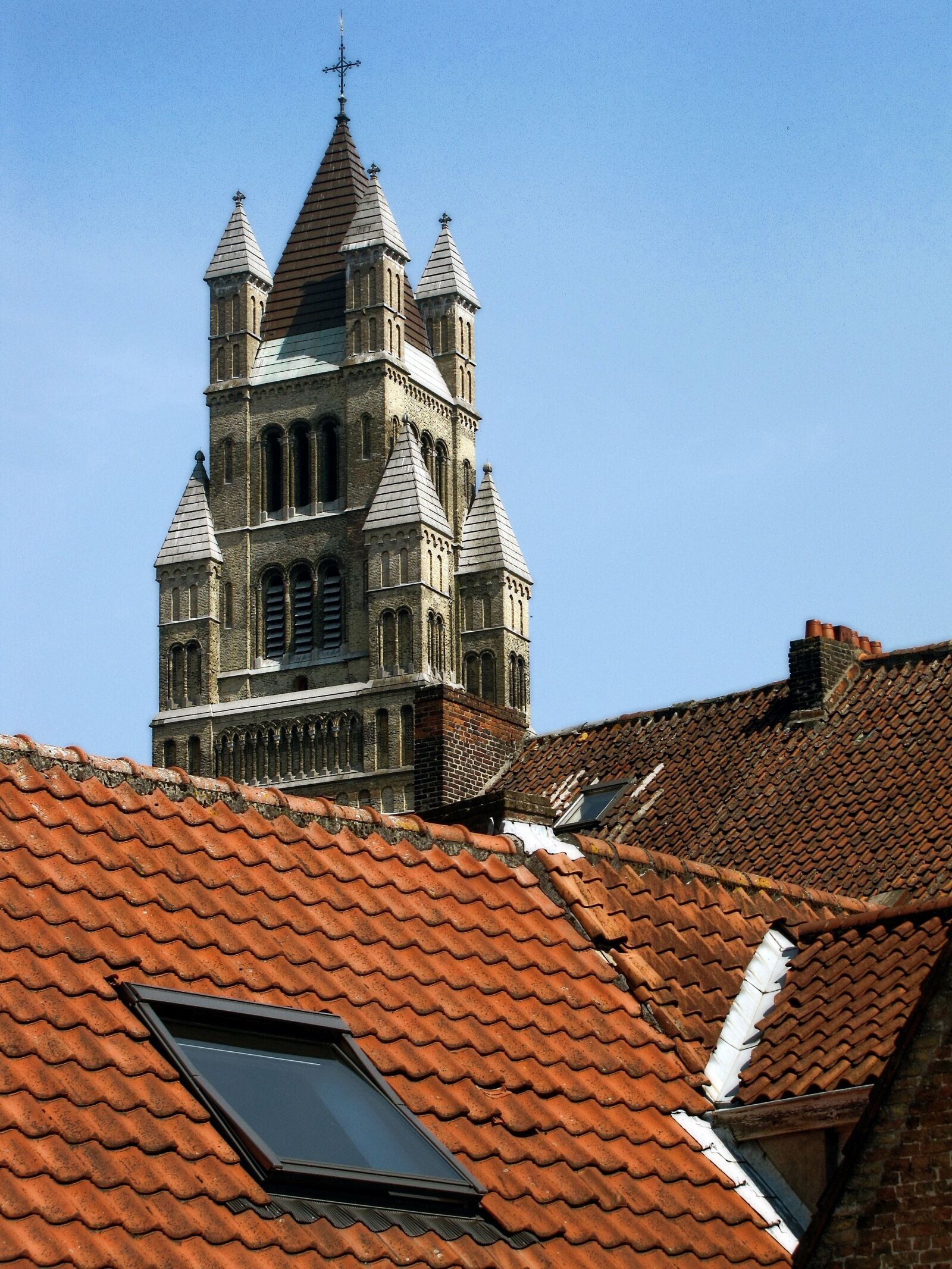 Canon PowerShot SX10 IS sample photo. Church tower, tiled roof photography