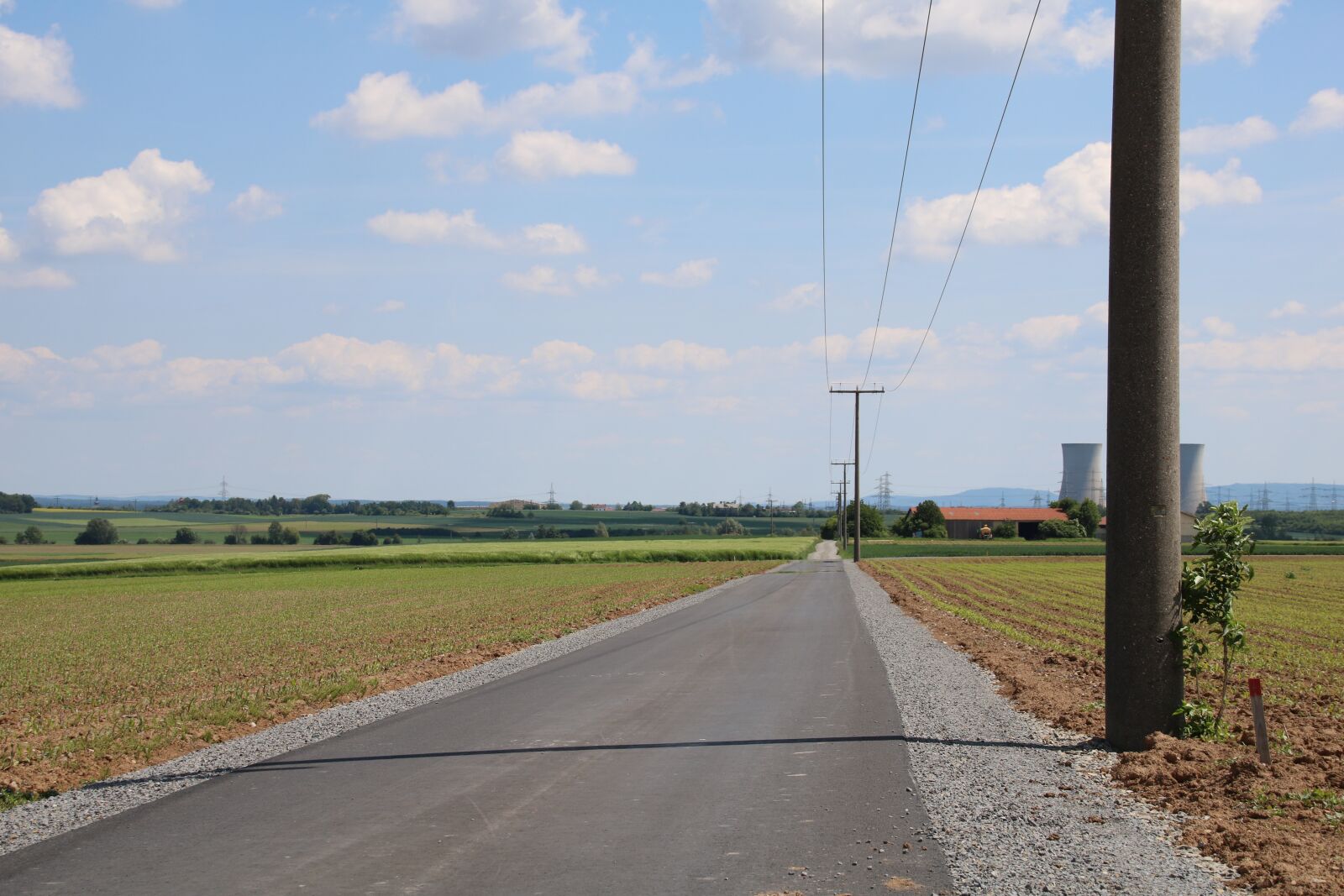 Canon EOS 750D (EOS Rebel T6i / EOS Kiss X8i) sample photo. Lane, current, fields photography
