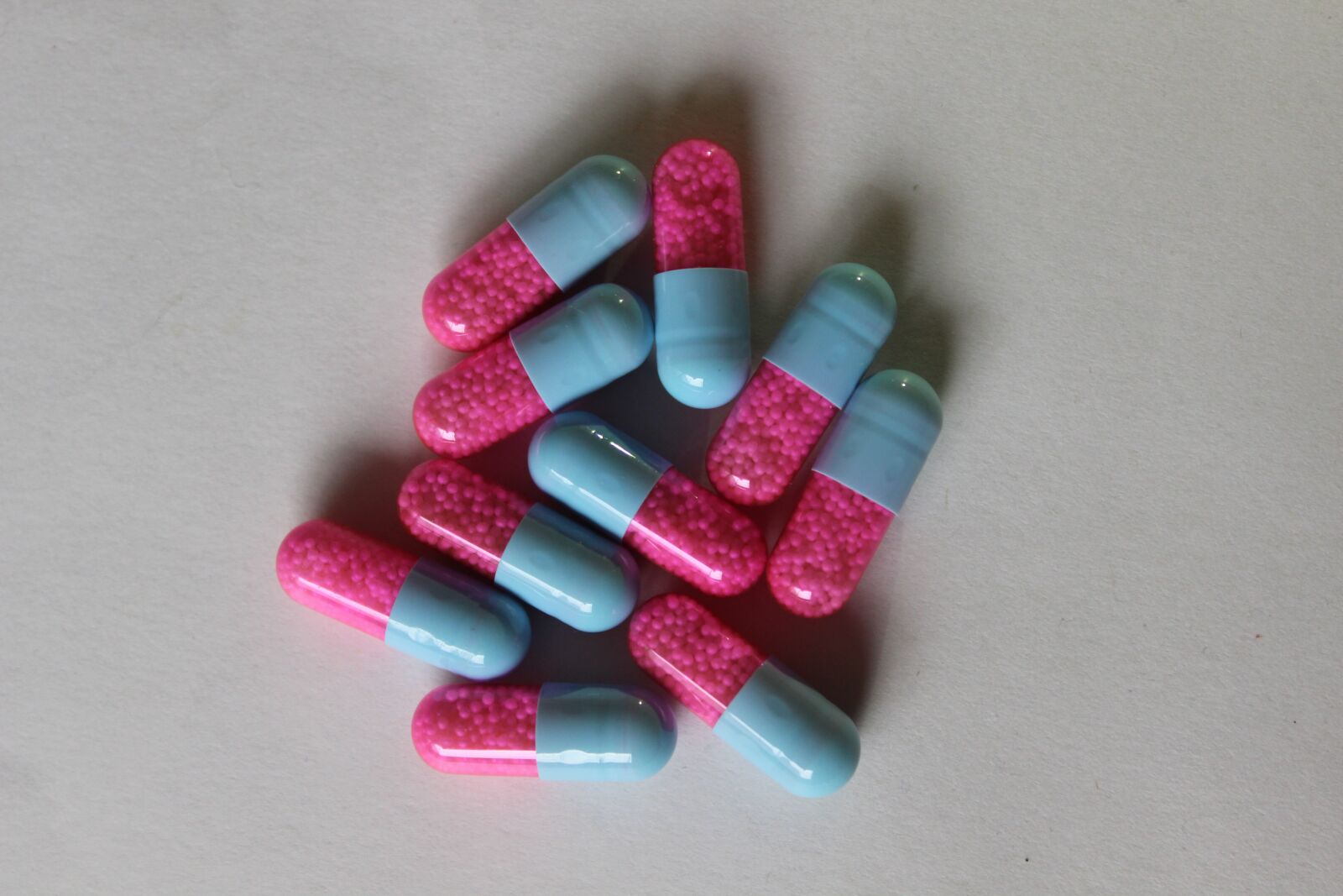 Canon EOS 600D (Rebel EOS T3i / EOS Kiss X5) sample photo. Medicine, pills, bless you photography