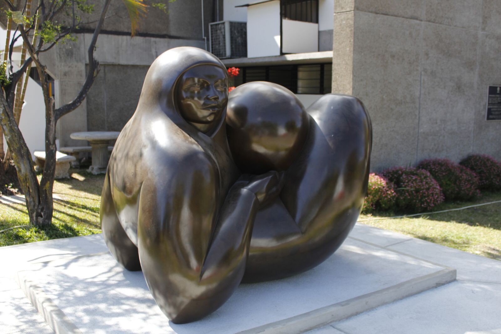 Canon EOS 1300D (EOS Rebel T6 / EOS Kiss X80) sample photo. Statue, sculpture, travel photography