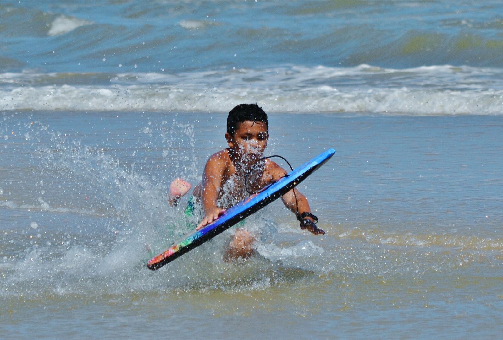 Nikon D3100 sample photo. Beach, summer, boarding photography