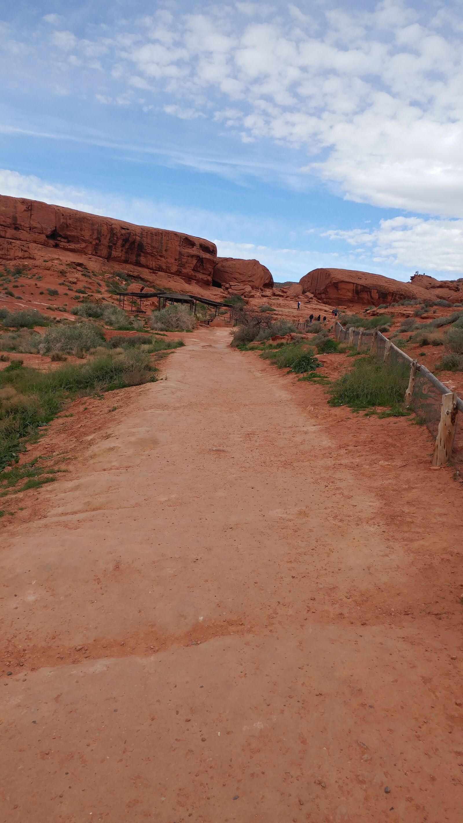 LG G5 sample photo. Trail, hiking, nature photography