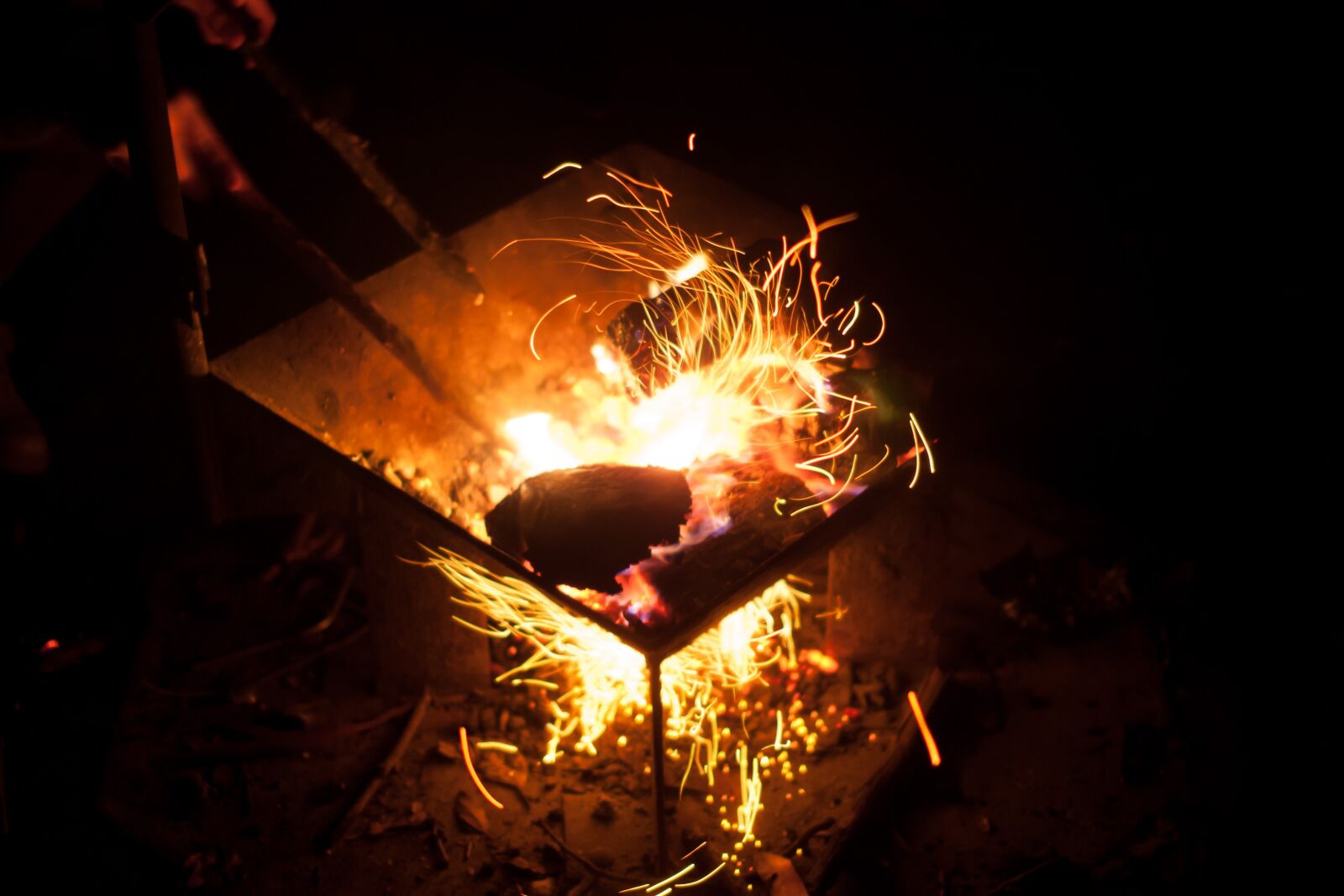 Canon EOS-1D Mark III sample photo. Fire, spark, camping photography