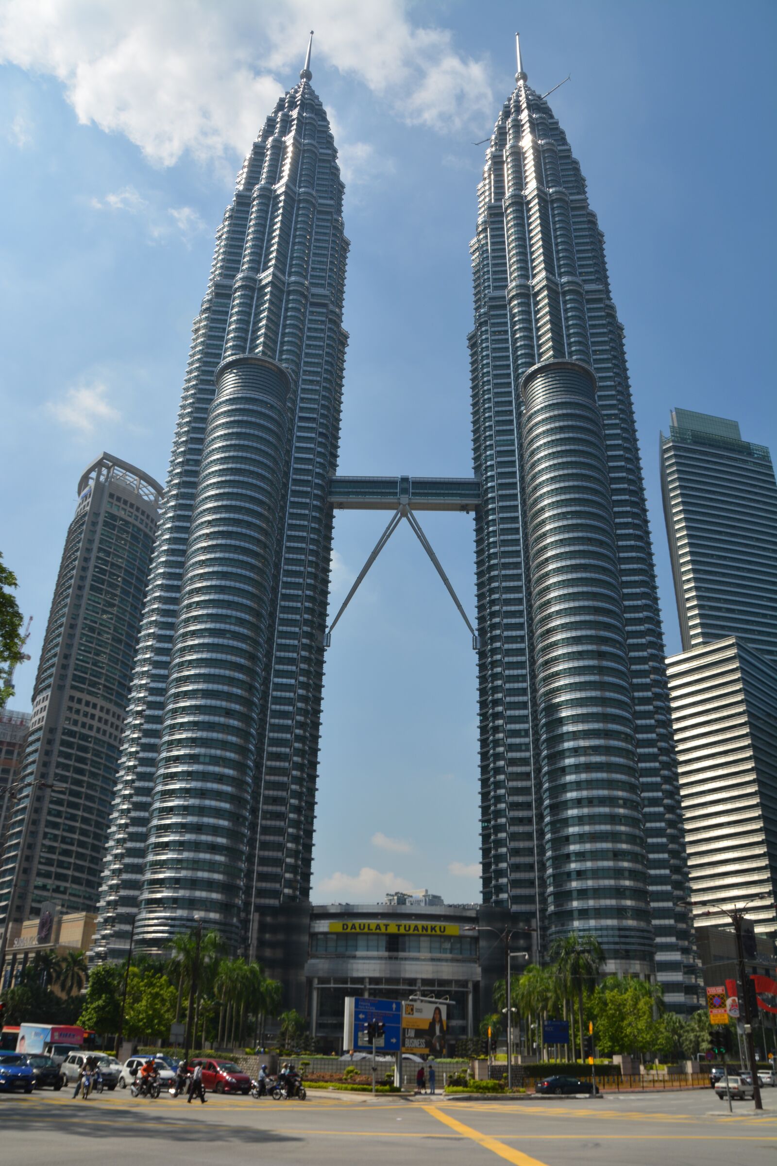 Nikon D5200 sample photo. Petronas towers, twin towers photography