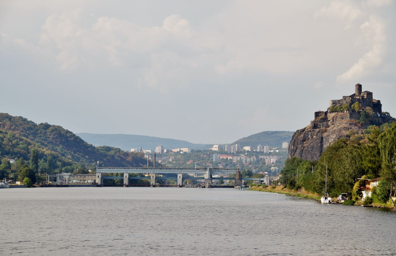 Sony SLT-A58 sample photo. River, elbe, st nad photography