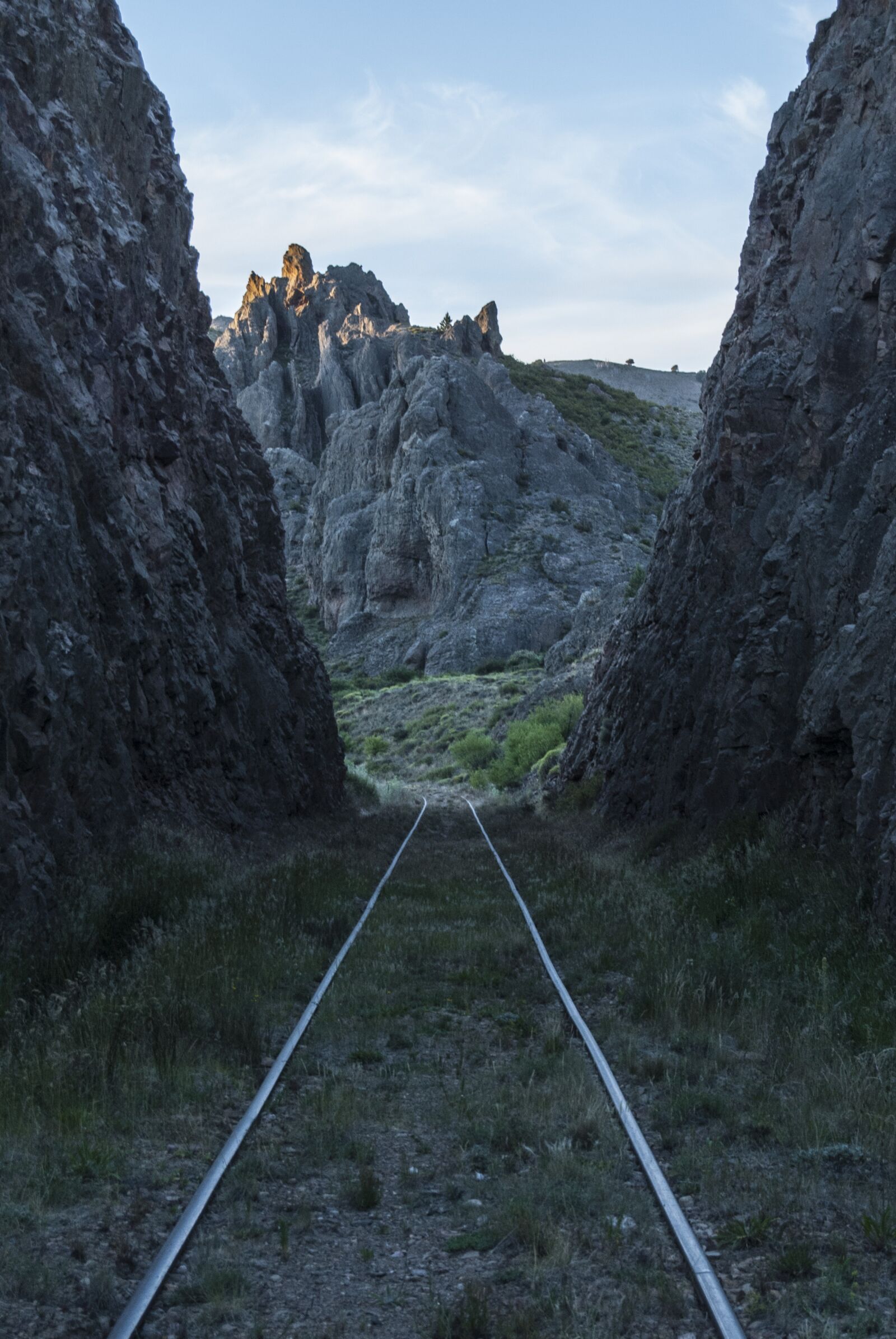Nikon D3000 sample photo. Mountain, tracks, train photography