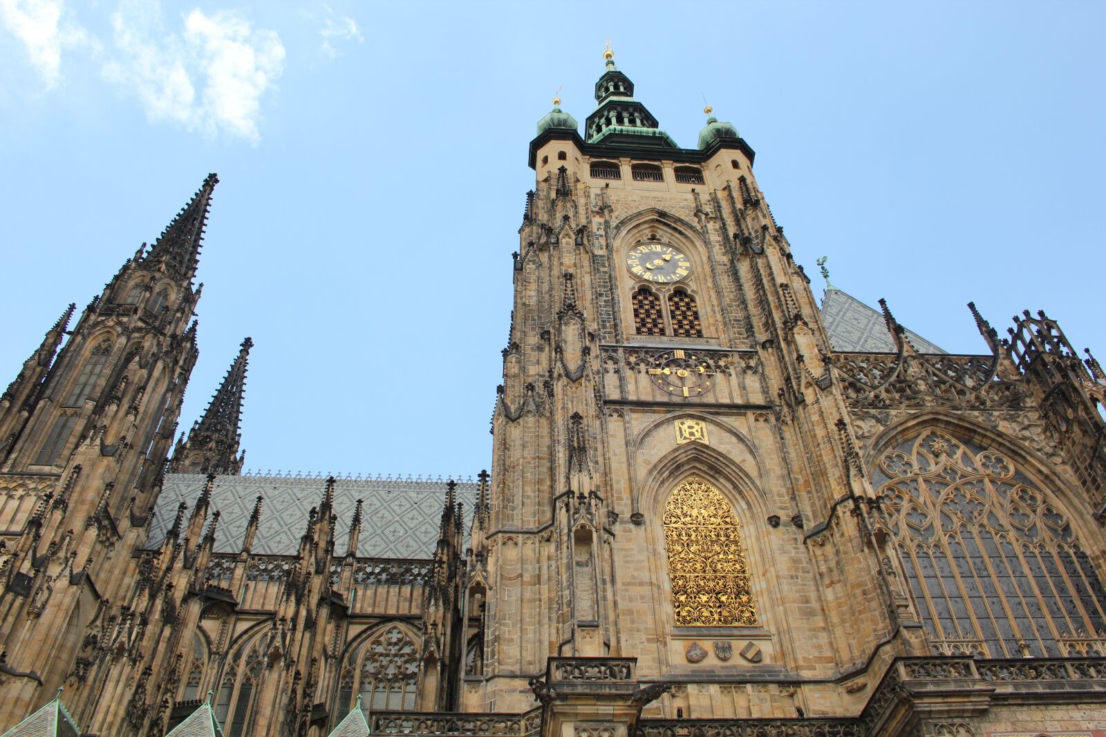 Canon EOS 550D (EOS Rebel T2i / EOS Kiss X4) sample photo. Chez republic, praga, palace photography
