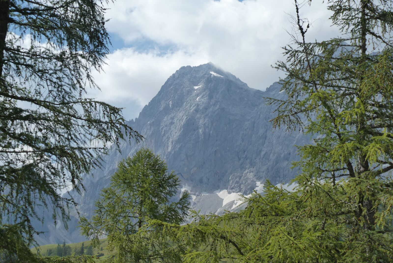 Panasonic Lumix DC-ZS70 (Lumix DC-TZ90) sample photo. Mountains, dachstein, austria photography