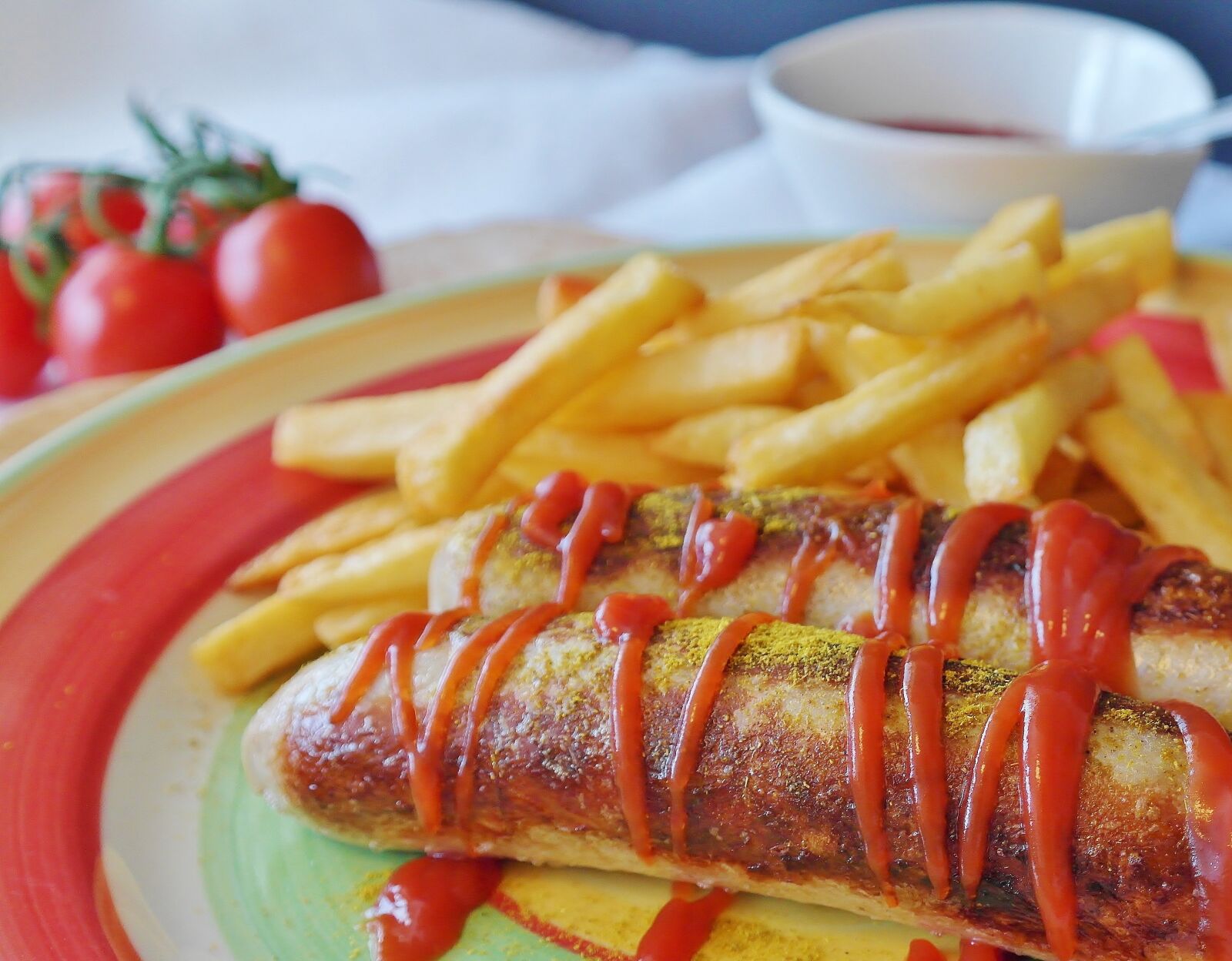 Samsung NX20 sample photo. Currywurst, sausage, bratwurst photography