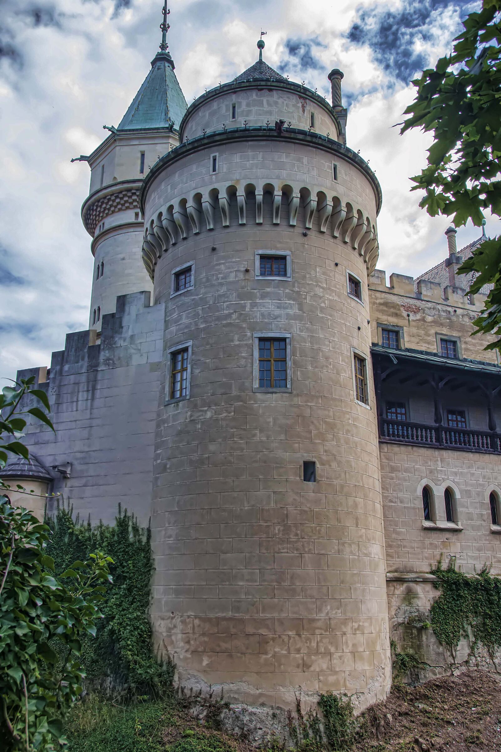 Canon EOS 600D (Rebel EOS T3i / EOS Kiss X5) sample photo. Bojnice castle, medieval castle photography