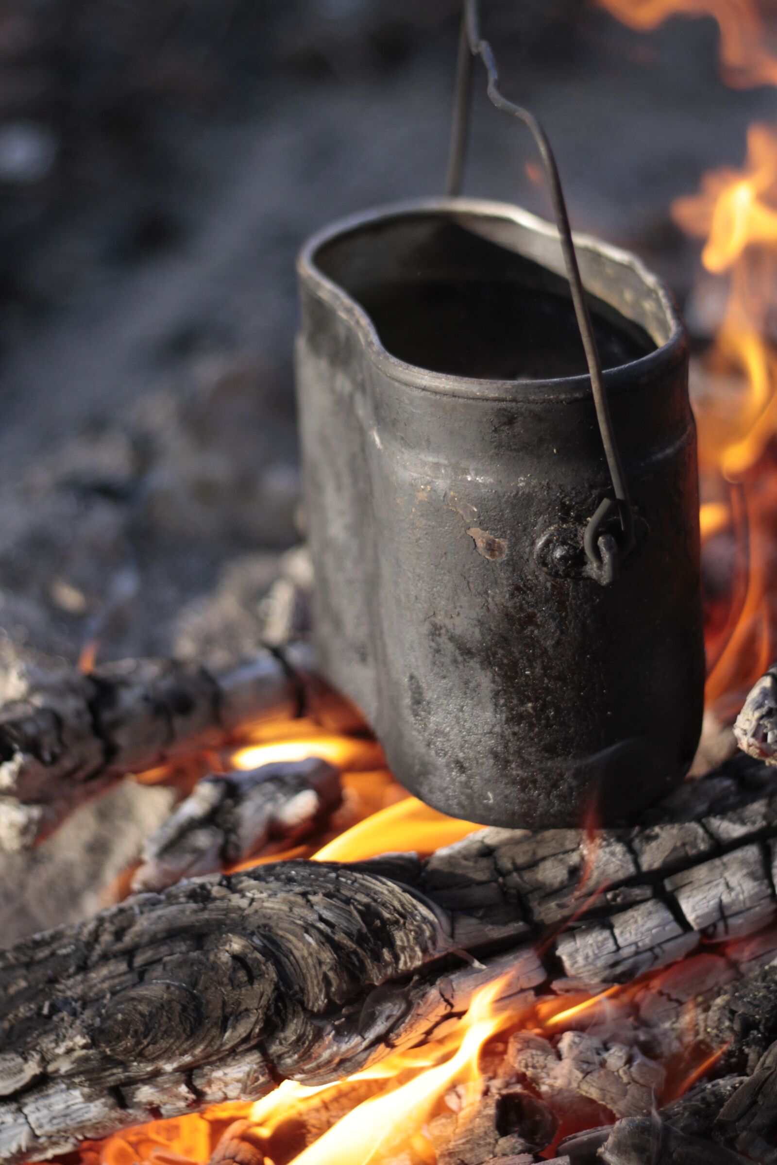 Canon EOS 50D sample photo. Bowler, bonfire, koster photography