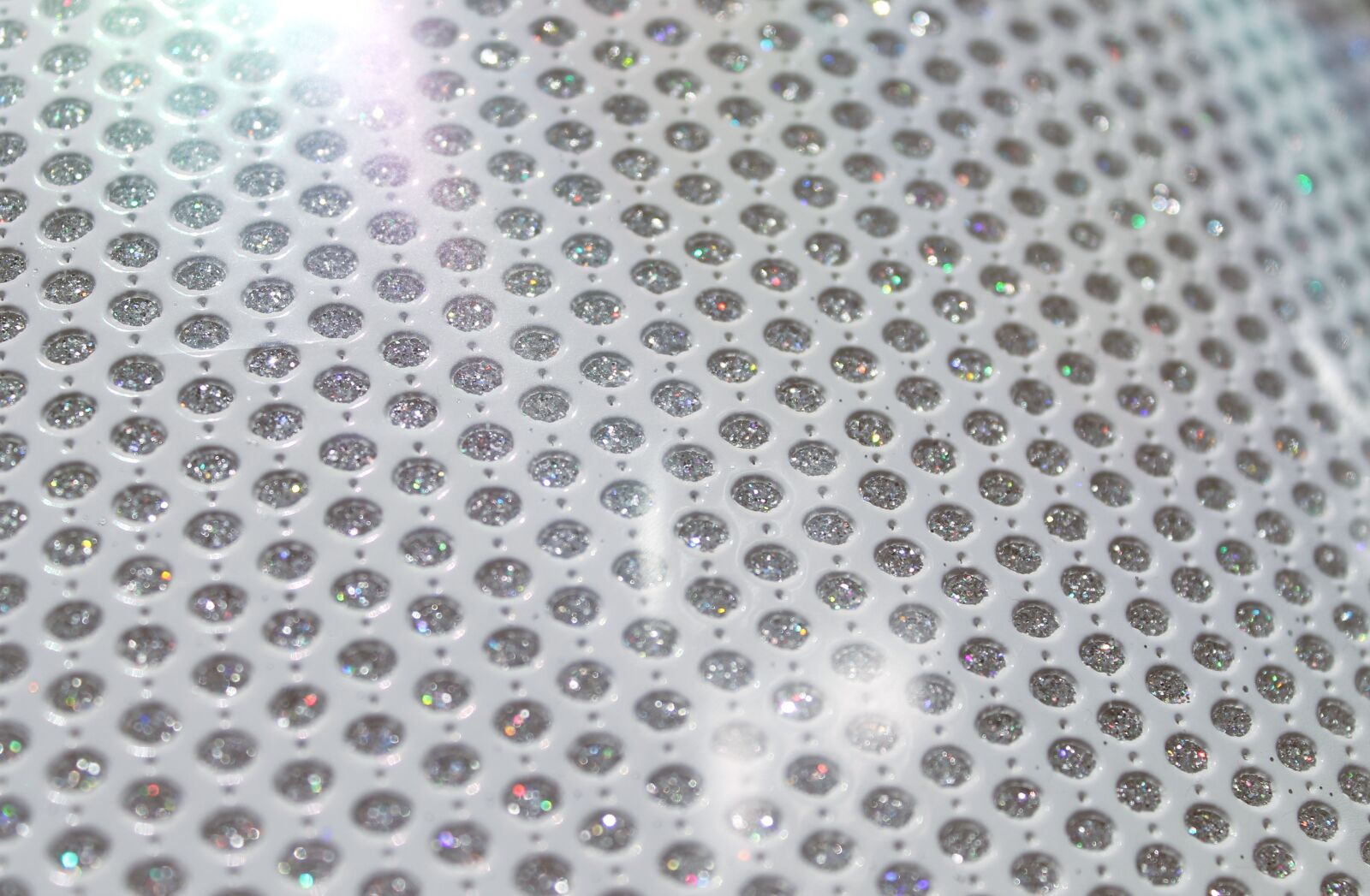 Canon EOS 1100D (EOS Rebel T3 / EOS Kiss X50) sample photo. Glitter, shine, shimmer photography