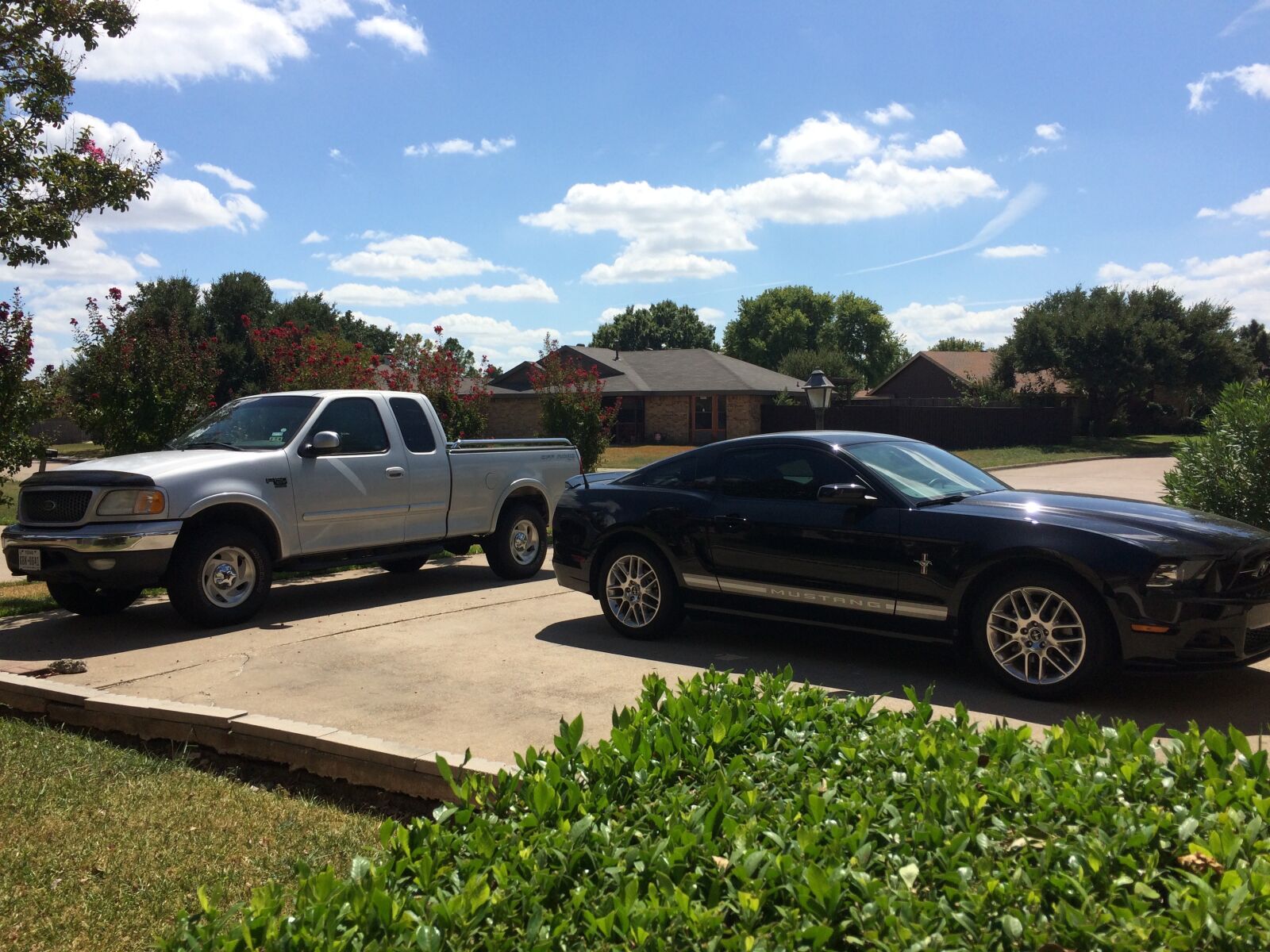 iPhone 5s back camera 4.15mm f/2.2 sample photo. Big time, mike, mesquite photography