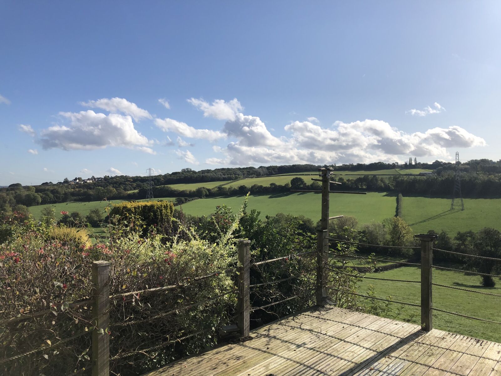 iPhone X back dual camera 4mm f/1.8 sample photo. Sky, view, landscape photography