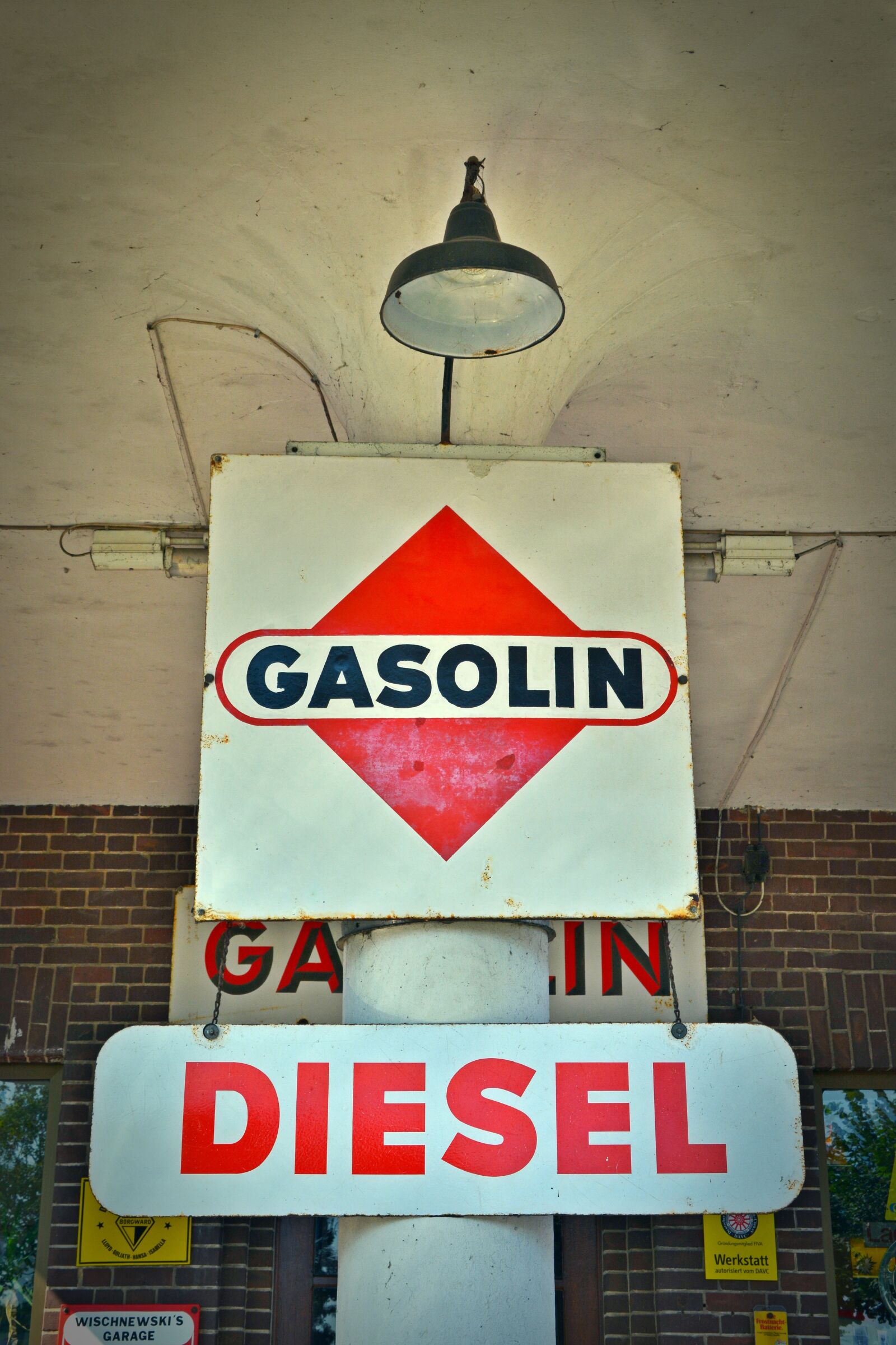 Nikon D5200 sample photo. Advertisement, shield, advertising sign photography