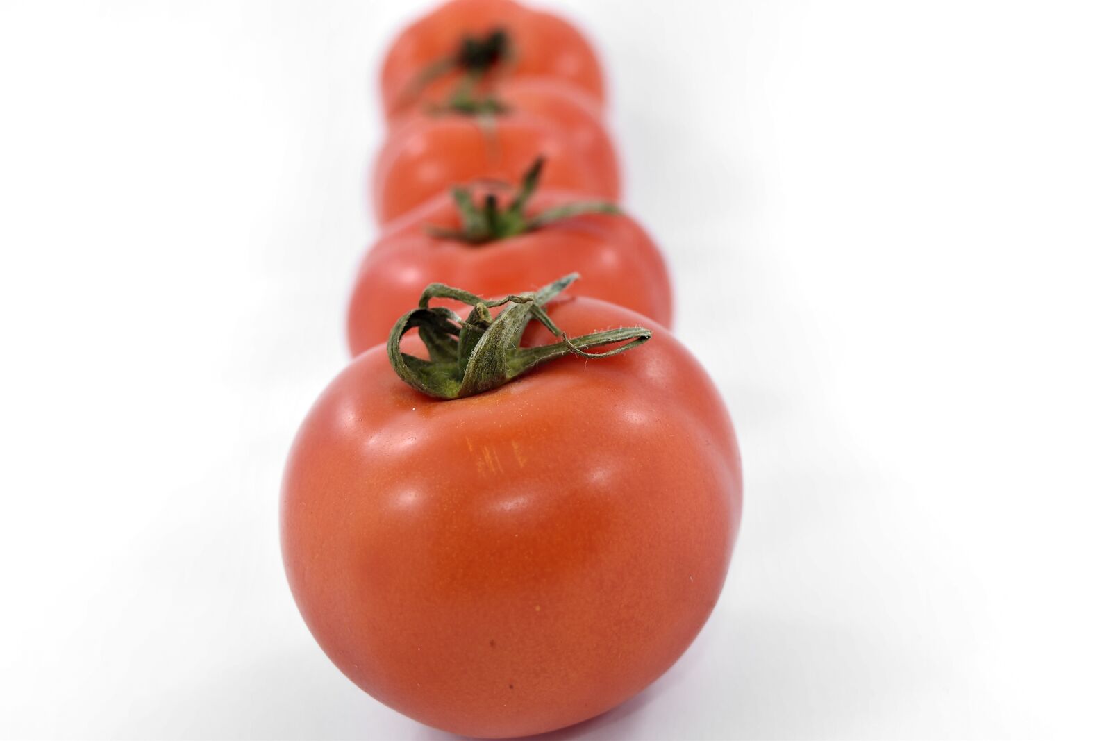 Nikon D5500 sample photo. Calorie, tomato, food, vegetable photography