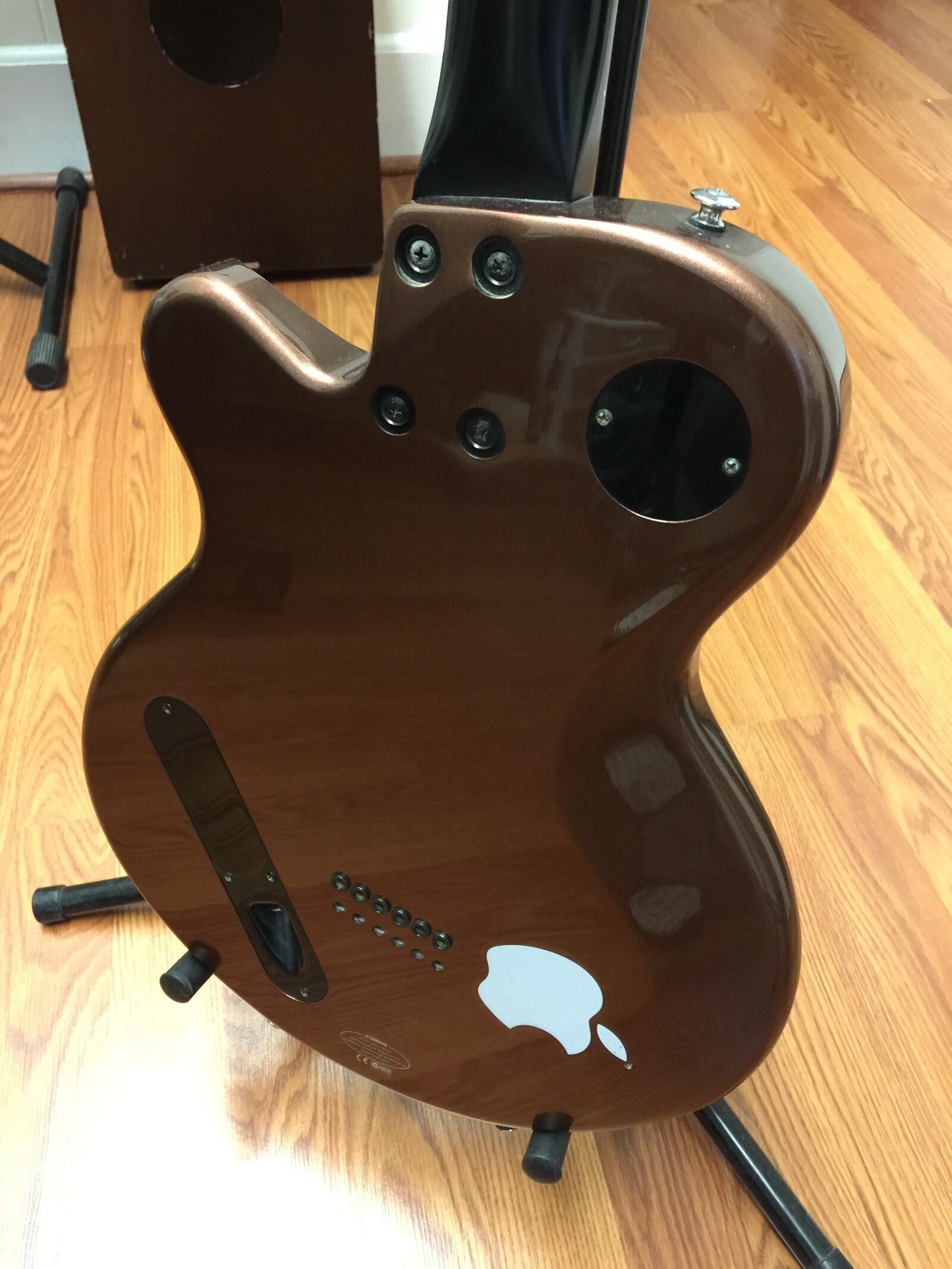 iPhone 6 Plus back camera 4.15mm f/2.2 sample photo. Electric, guitar photography
