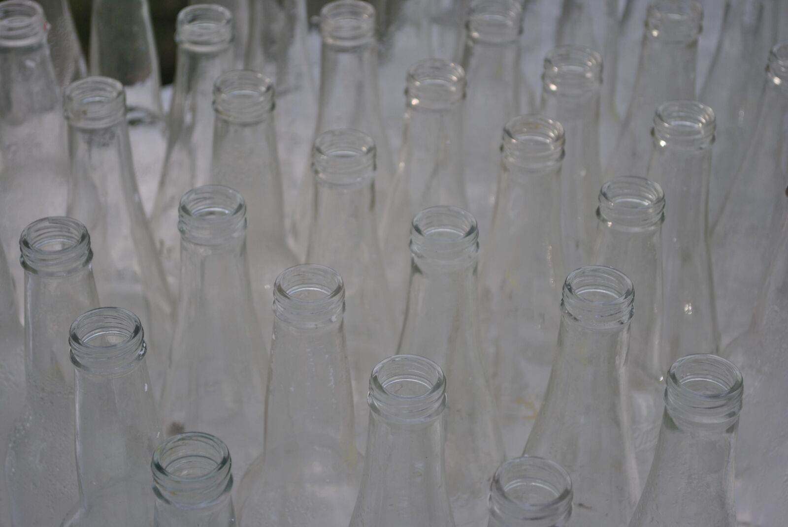 Nikon D3000 sample photo. Bottles, glass, soda photography