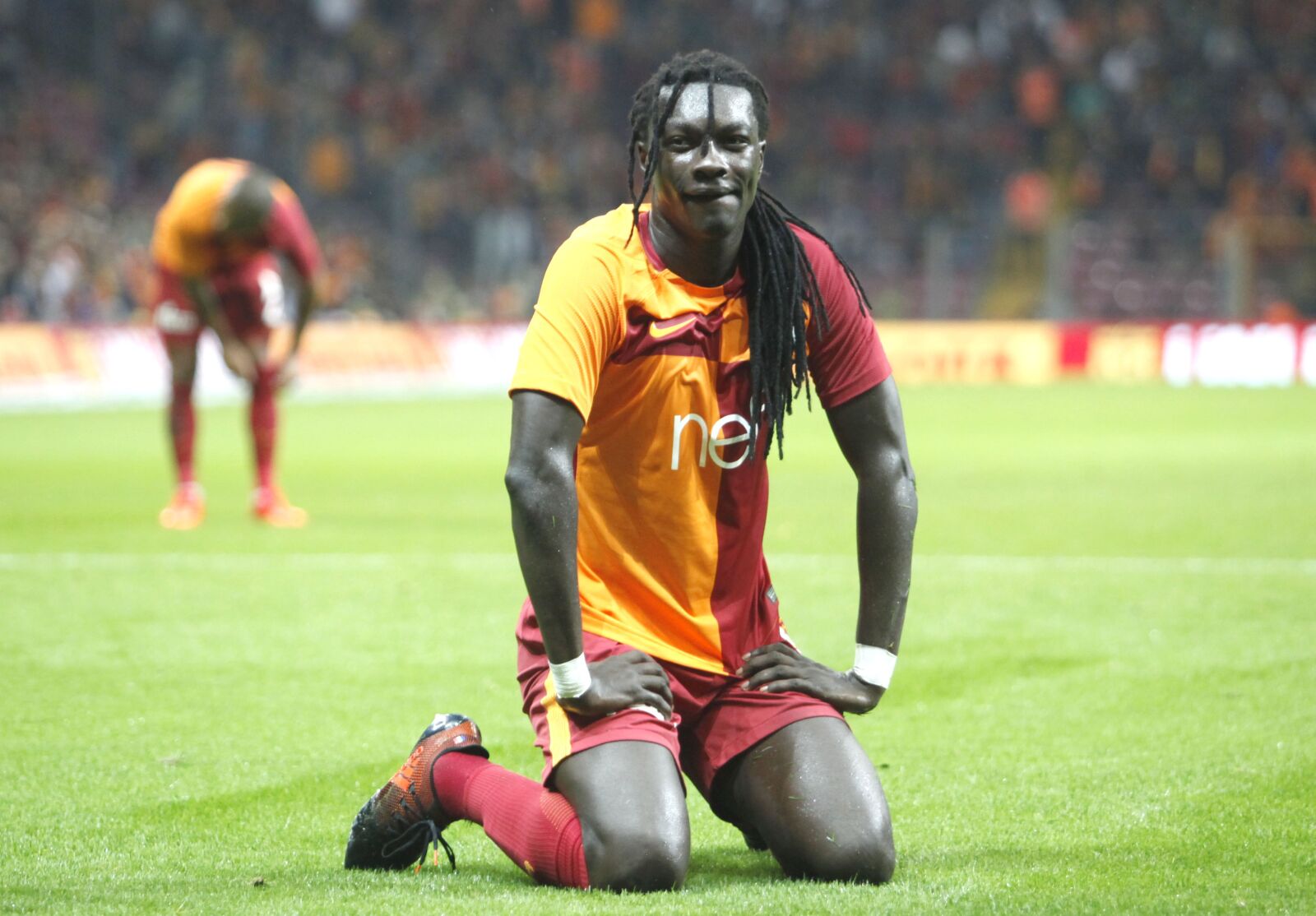 Canon EOS 5D Mark II sample photo. Bafetimbi gomis, galatasaray, lion photography