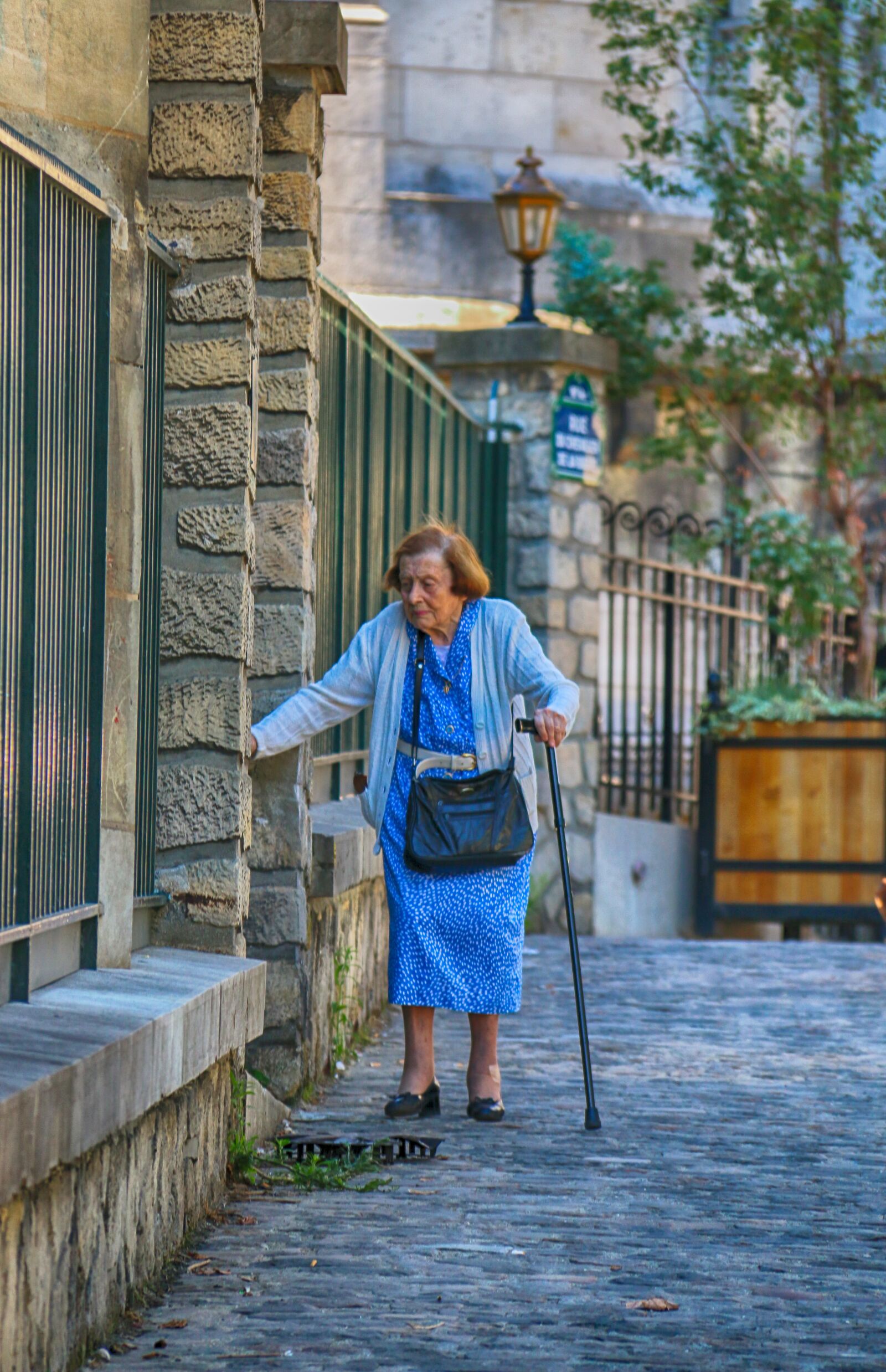 Canon EOS 70D sample photo. Old age, woman, old photography