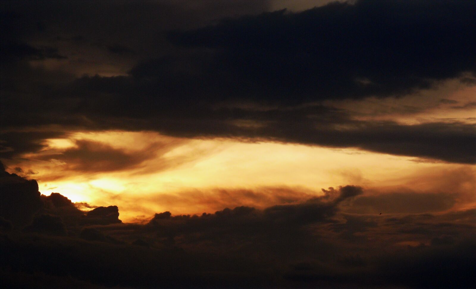 Leica V-LUX 1 sample photo. Dunes, sun, sunset photography